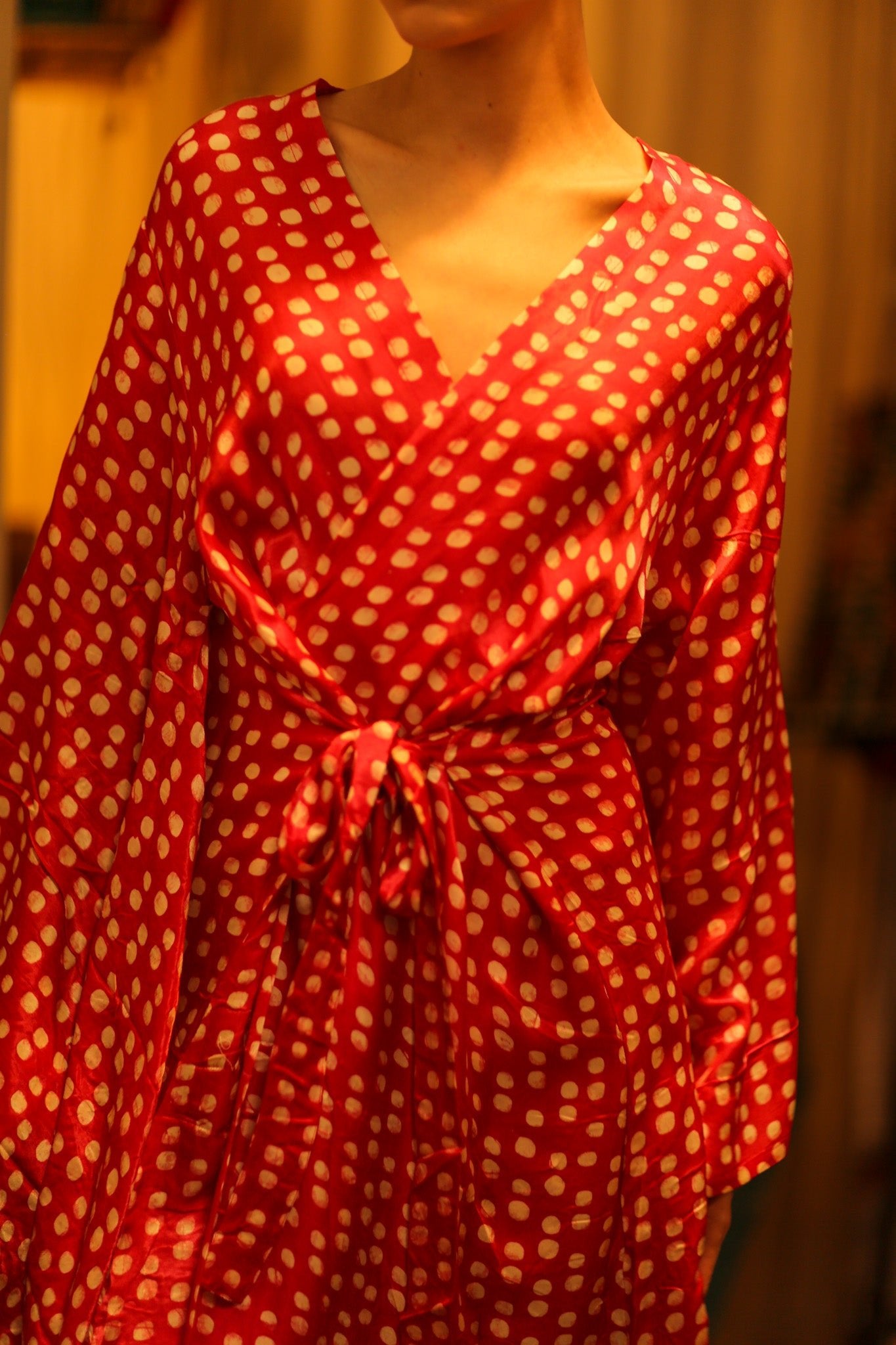 SILK RED XXL KIMONO NURI - BANGKOK TAILOR CLOTHING STORE - HANDMADE CLOTHING
