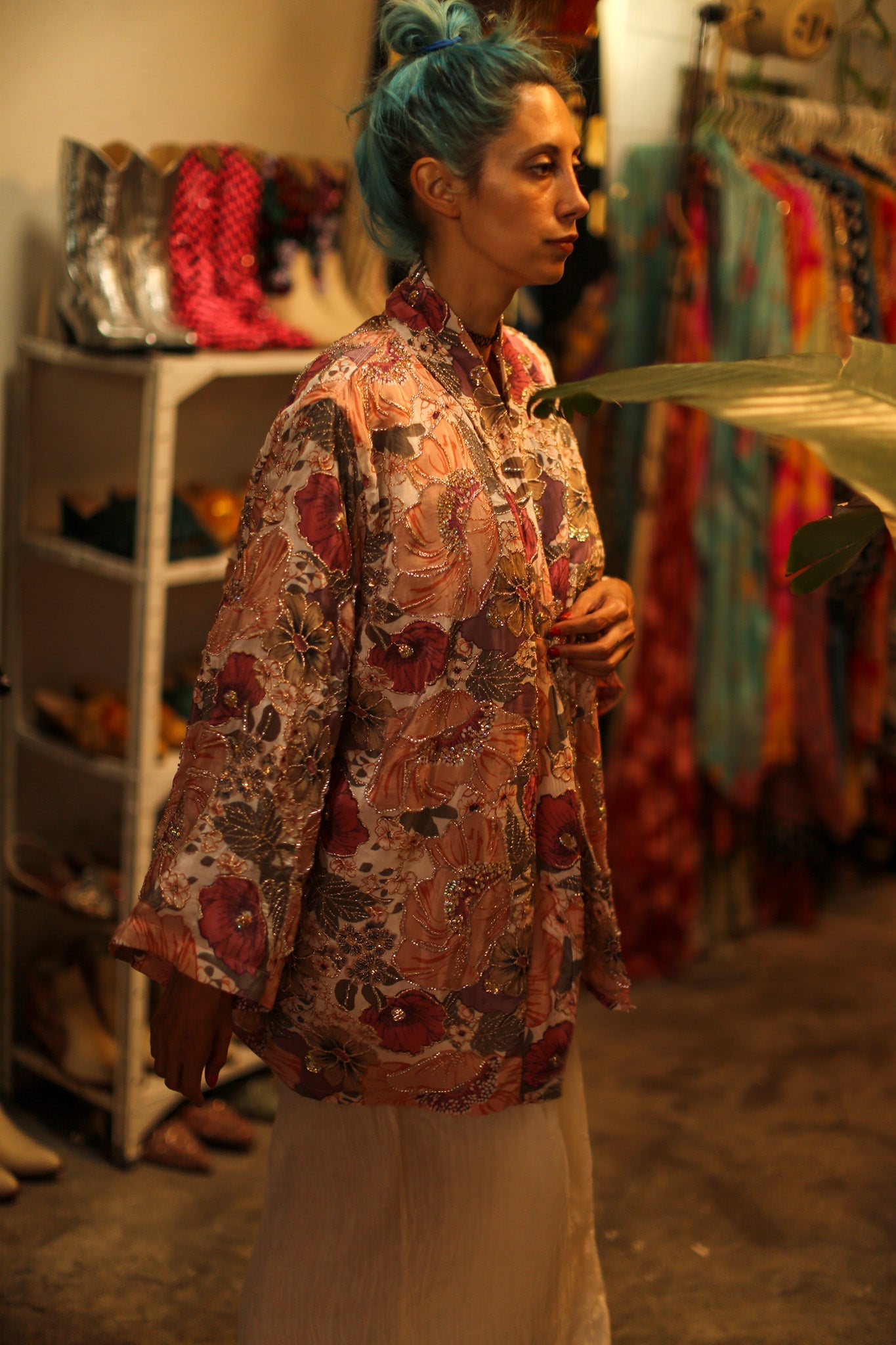 SILk SEQUIN EMBROIDERED KIMONO LUZI - BANGKOK TAILOR CLOTHING STORE - HANDMADE CLOTHING