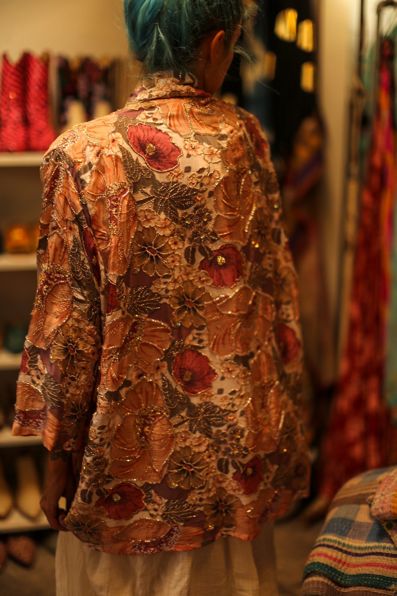 SILk SEQUIN EMBROIDERED KIMONO LUZI - BANGKOK TAILOR CLOTHING STORE - HANDMADE CLOTHING