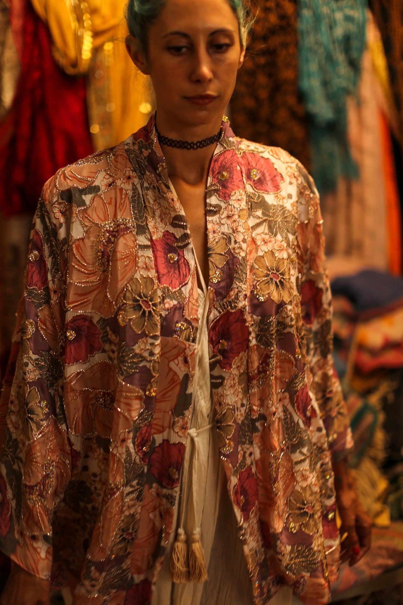SILk SEQUIN EMBROIDERED KIMONO LUZI - BANGKOK TAILOR CLOTHING STORE - HANDMADE CLOTHING