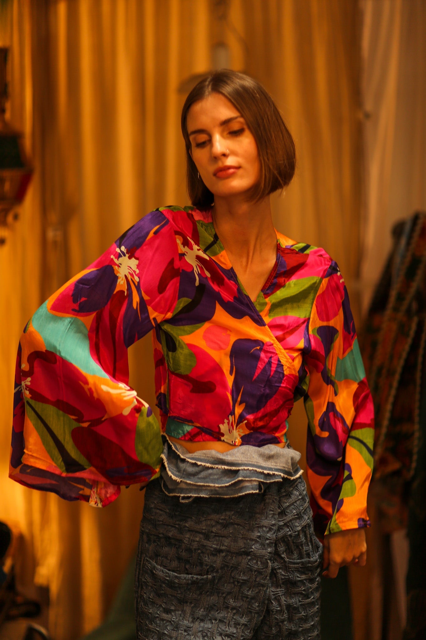 SILK WRAP TOP AVRELIA COLORFUL LADY - BANGKOK TAILOR CLOTHING STORE - HANDMADE CLOTHING