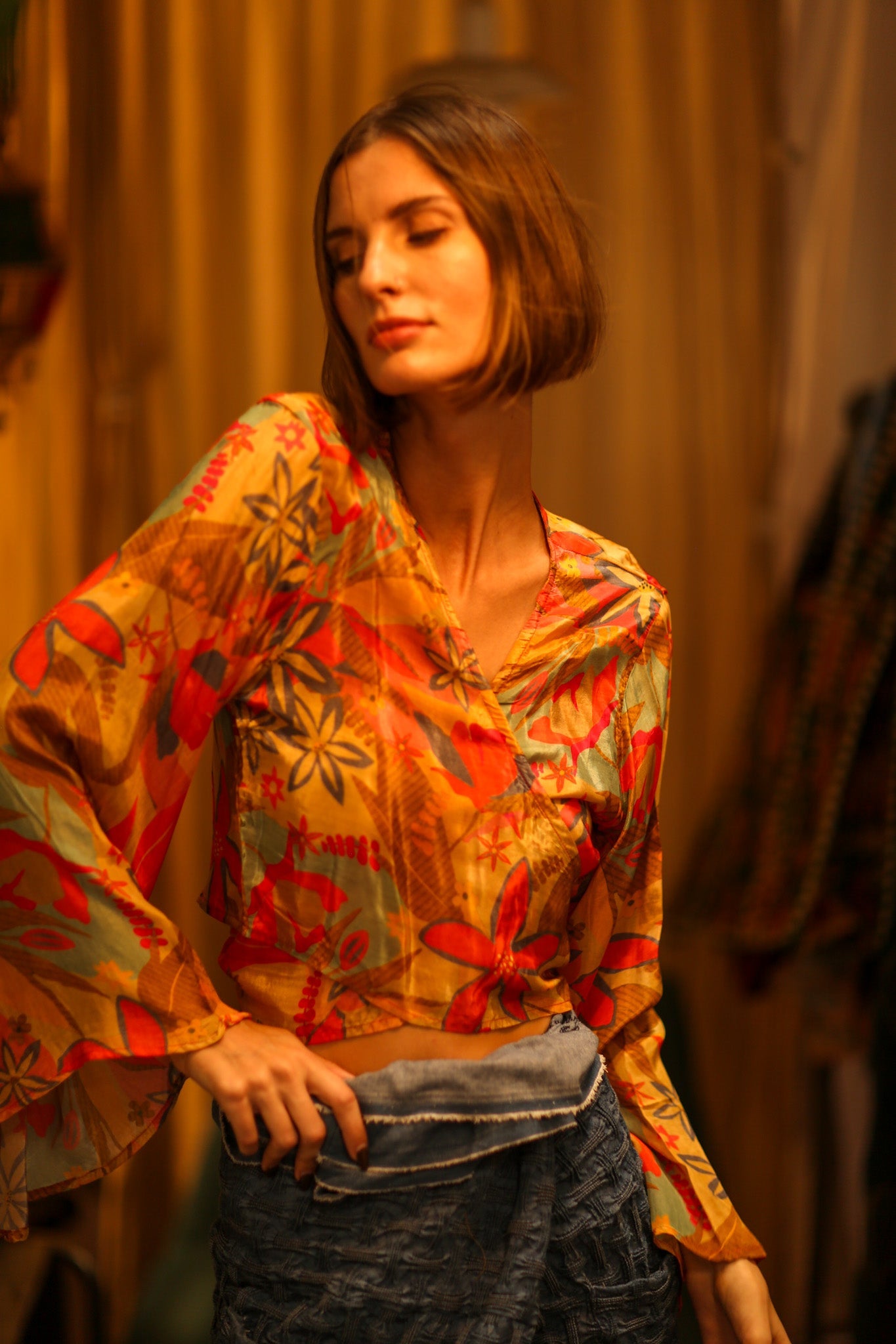 SILK WRAP TOP AVRELIA LITTLE FLOWER - BANGKOK TAILOR CLOTHING STORE - HANDMADE CLOTHING
