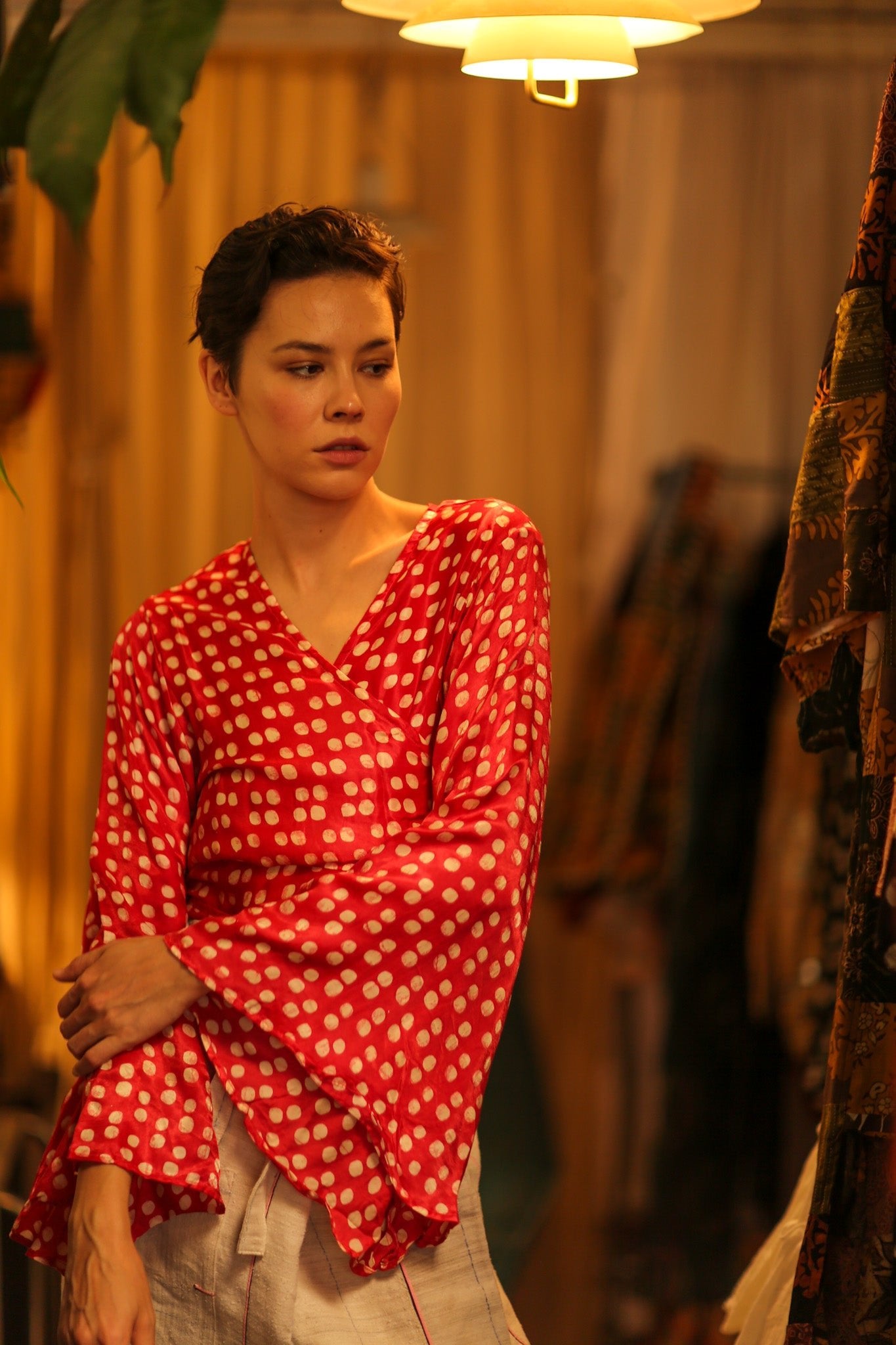 SILK WRAP TOP AVRELIA PINK AND WHITE - BANGKOK TAILOR CLOTHING STORE - HANDMADE CLOTHING