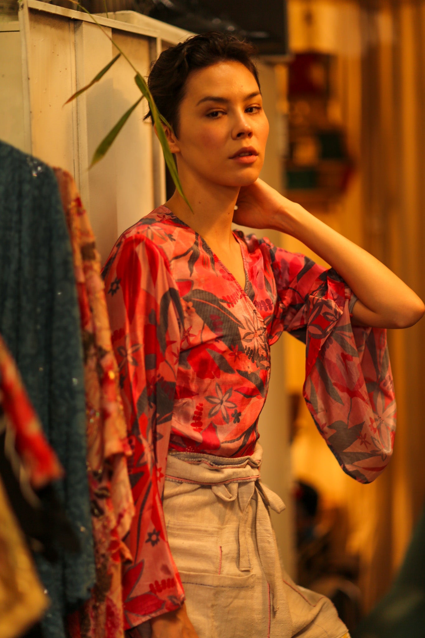 SILK WRAP TOP AVRELIA PINK JUNGLE - BANGKOK TAILOR CLOTHING STORE - HANDMADE CLOTHING