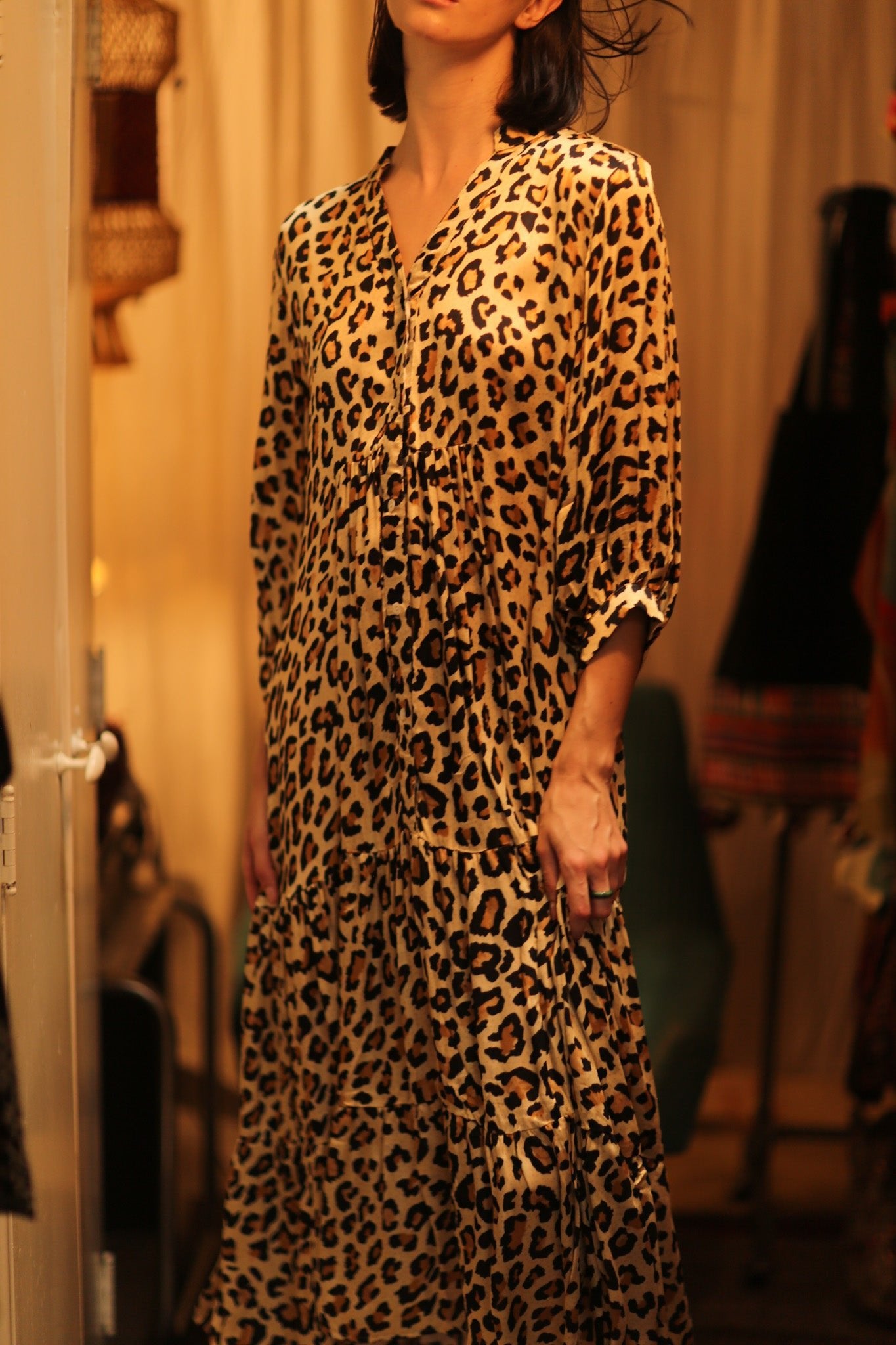 SUSIE SILK DRESS LEO - BANGKOK TAILOR CLOTHING STORE - HANDMADE CLOTHING