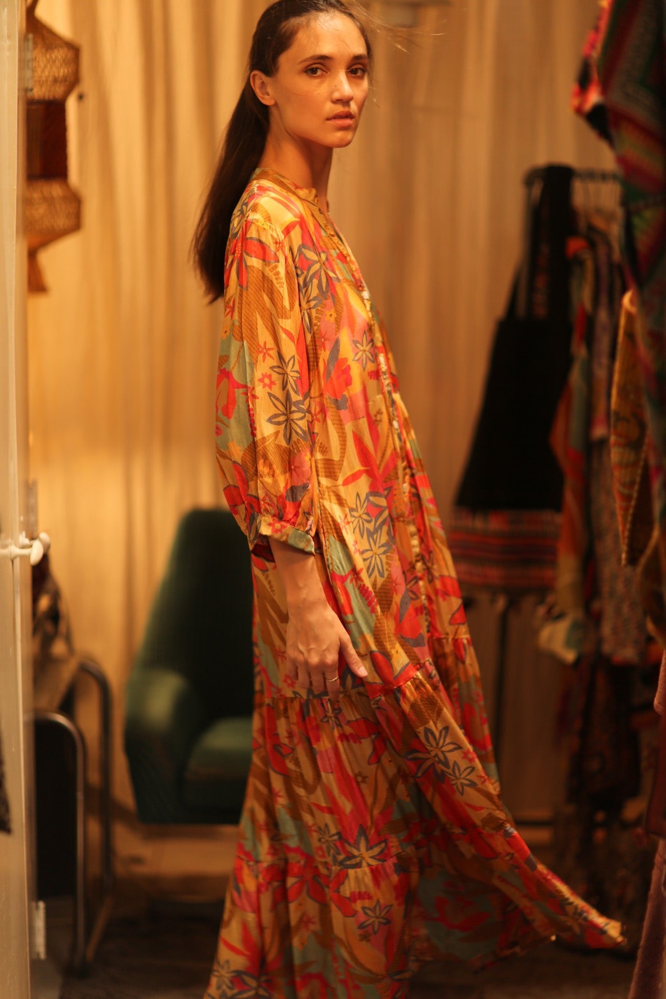 SUSIE SILK DRESS PHAYAM - BANGKOK TAILOR CLOTHING STORE - HANDMADE CLOTHING
