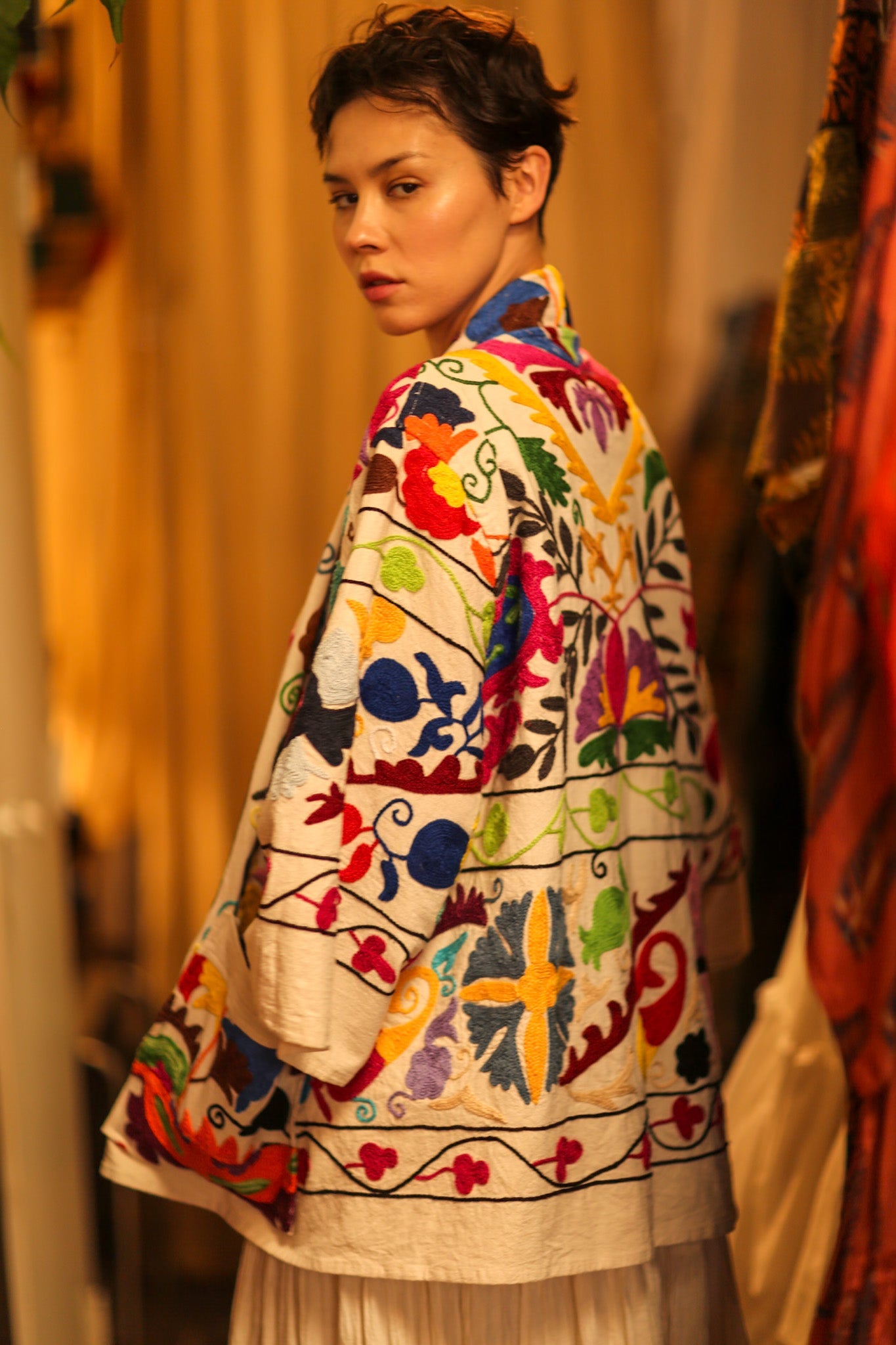 SUZANI KIMONO JACKET MONTY - BANGKOK TAILOR CLOTHING STORE - HANDMADE CLOTHING