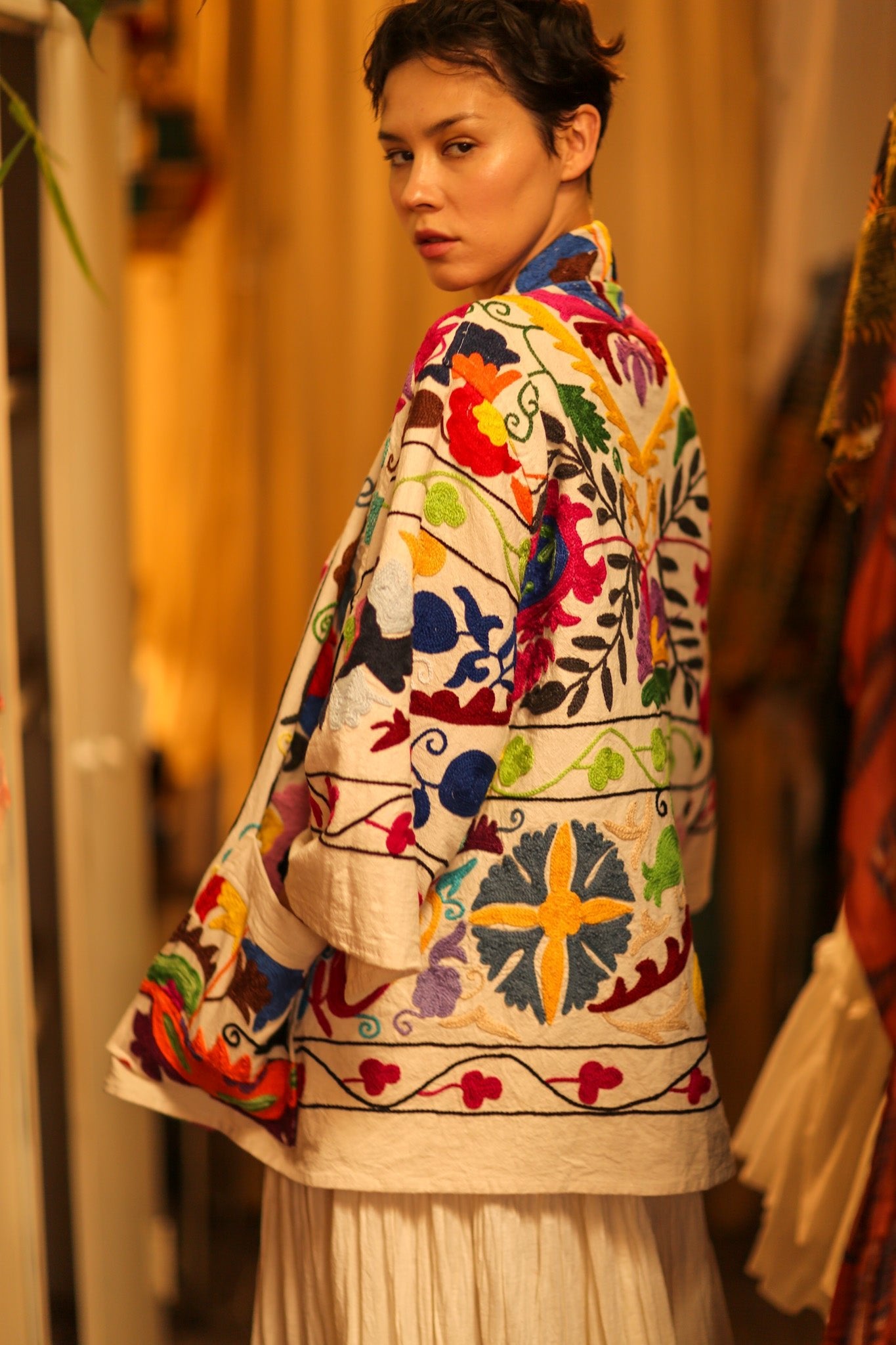 SUZANI KIMONO JACKET MONTY - BANGKOK TAILOR CLOTHING STORE - HANDMADE CLOTHING