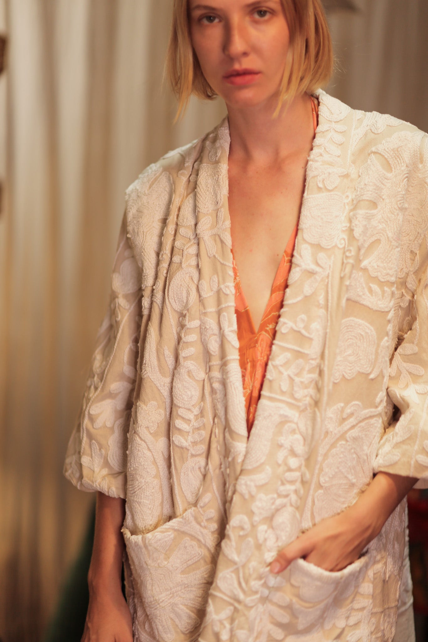 SUZANI KIMONO SNOW FLAKES - BANGKOK TAILOR CLOTHING STORE - HANDMADE CLOTHING