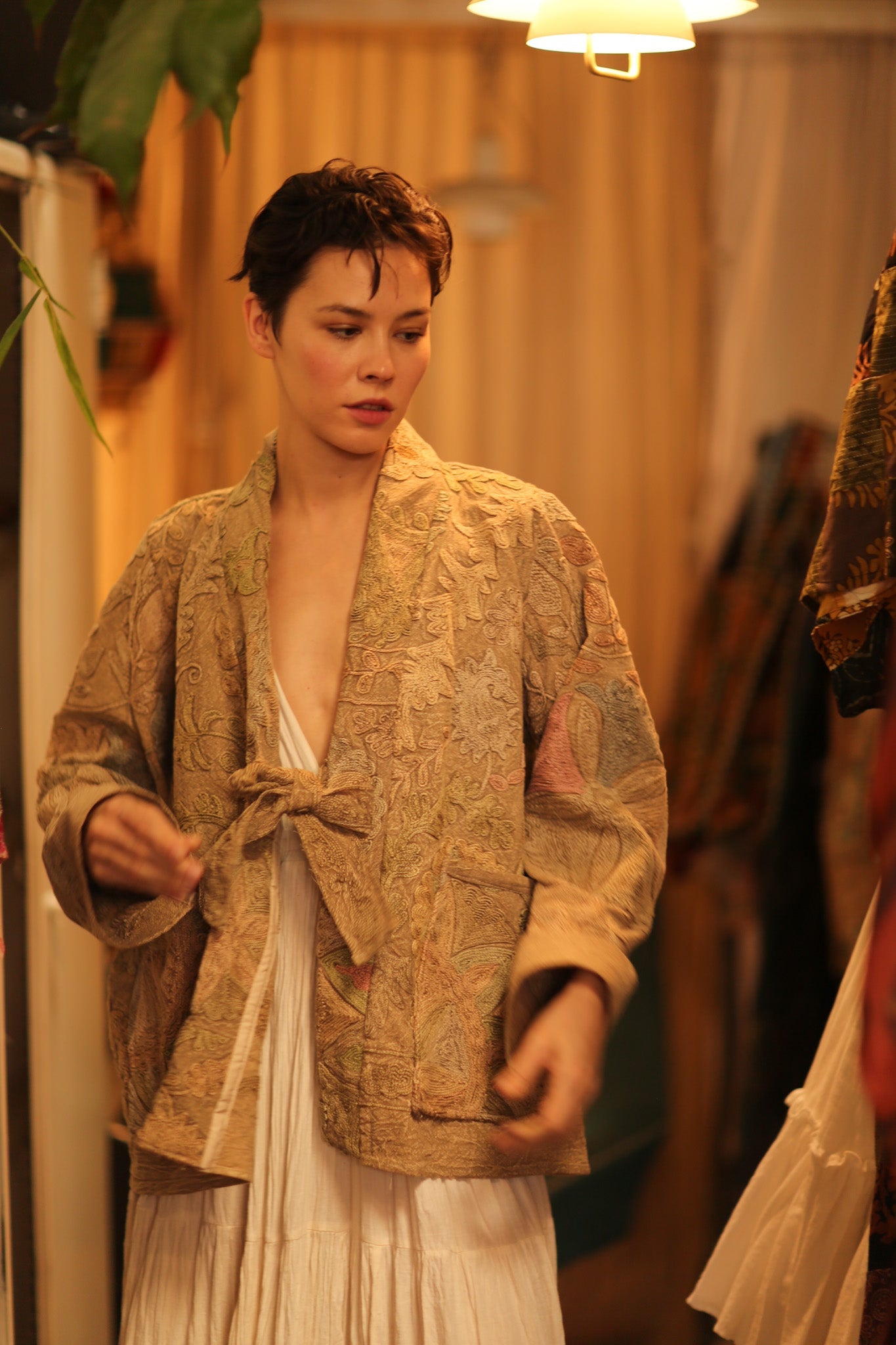 SUZANI SHORT KIMOMO JIMMY - BANGKOK TAILOR CLOTHING STORE - HANDMADE CLOTHING