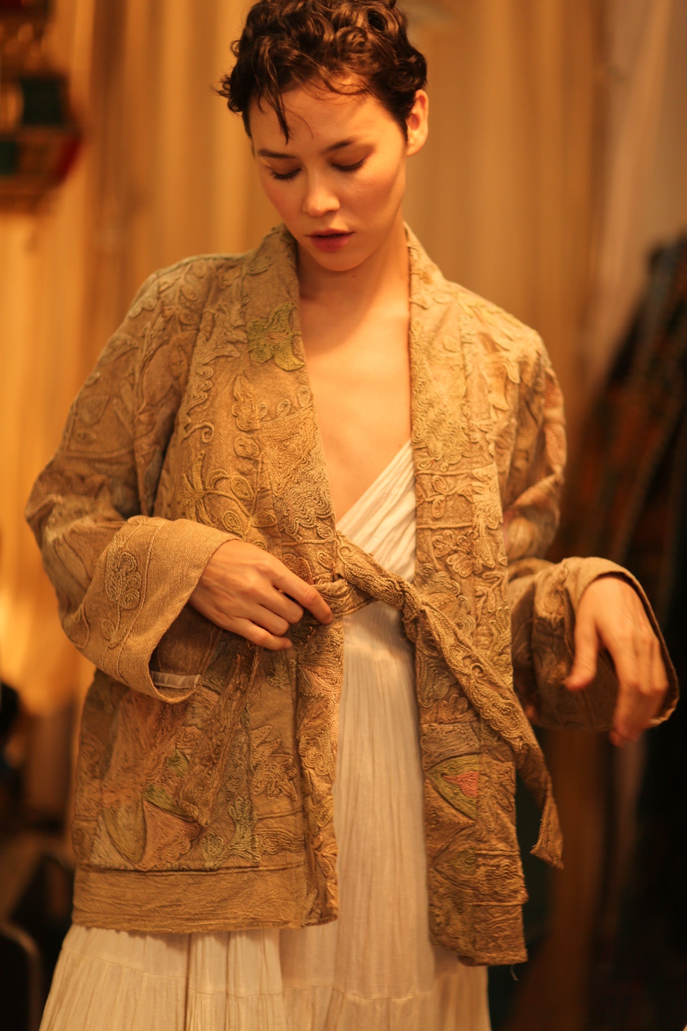 SUZANI SHORT KIMOMO JIMMY - BANGKOK TAILOR CLOTHING STORE - HANDMADE CLOTHING