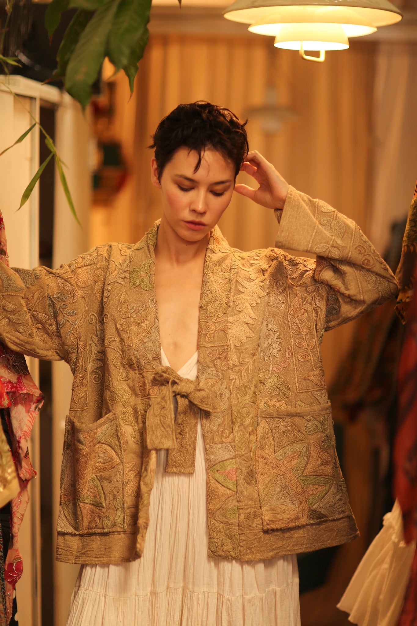 SUZANI SHORT KIMOMO JIMMY - BANGKOK TAILOR CLOTHING STORE - HANDMADE CLOTHING