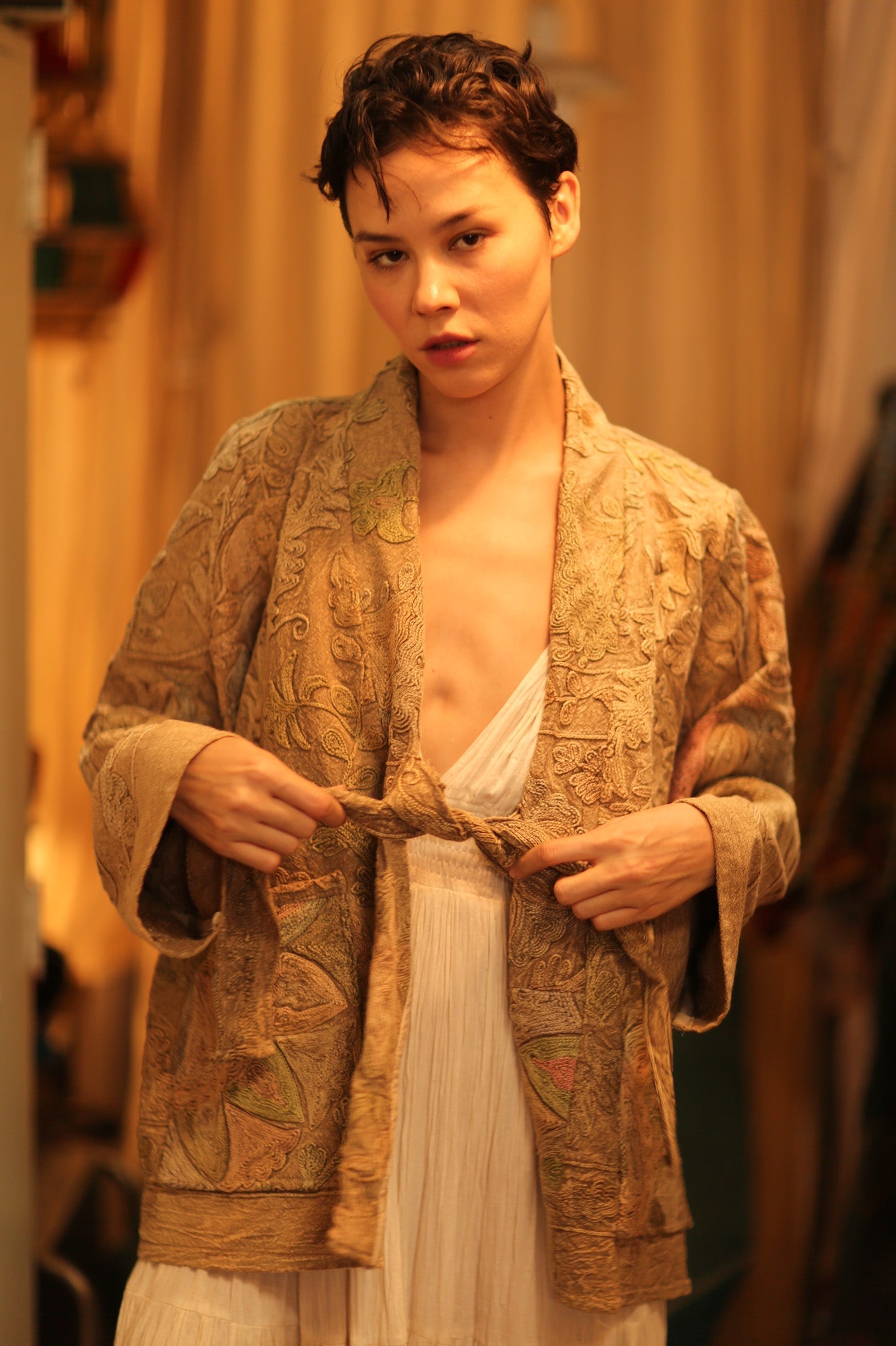 SUZANI SHORT KIMOMO JIMMY - BANGKOK TAILOR CLOTHING STORE - HANDMADE CLOTHING