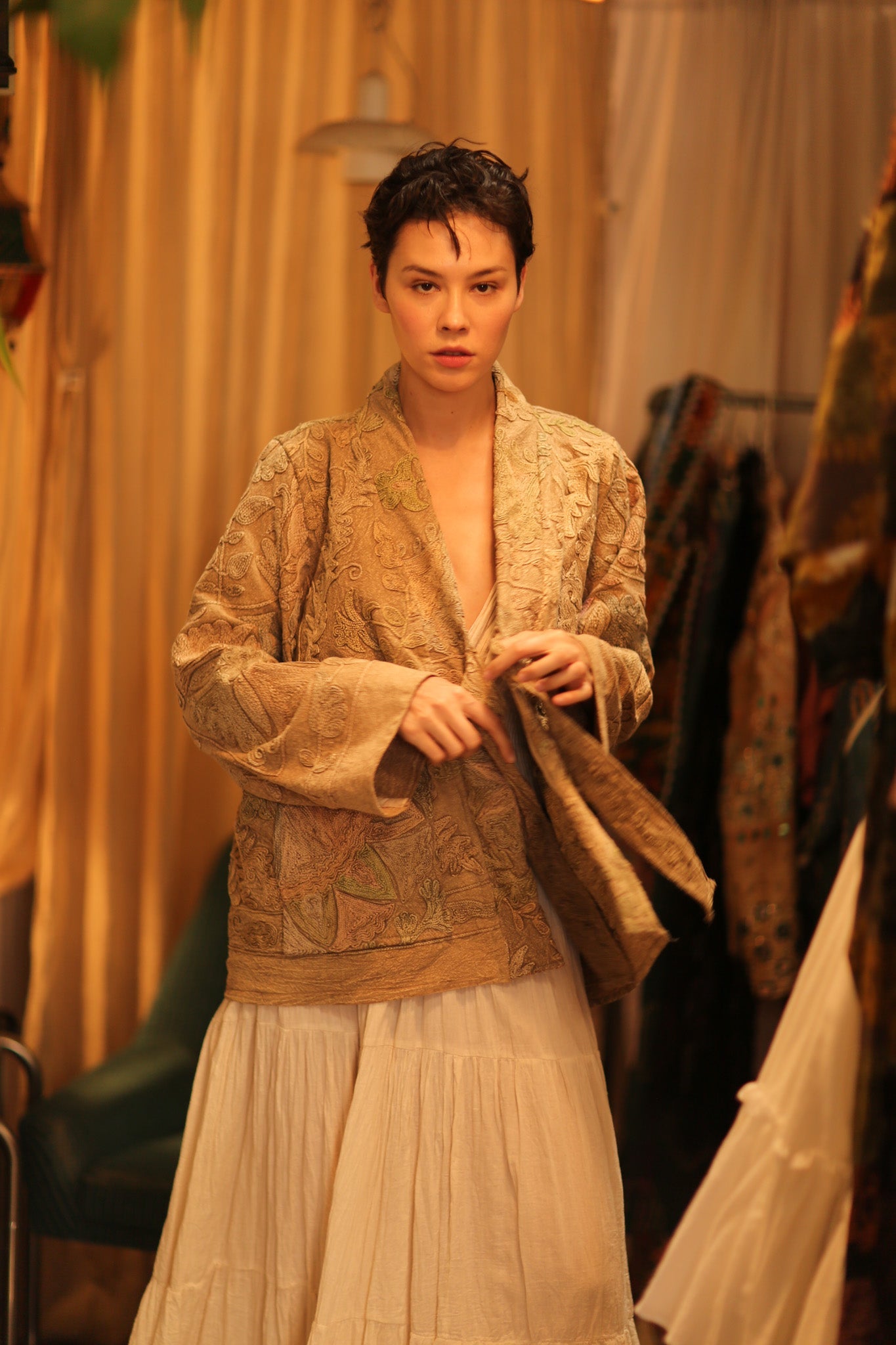 SUZANI SHORT KIMOMO JIMMY - BANGKOK TAILOR CLOTHING STORE - HANDMADE CLOTHING