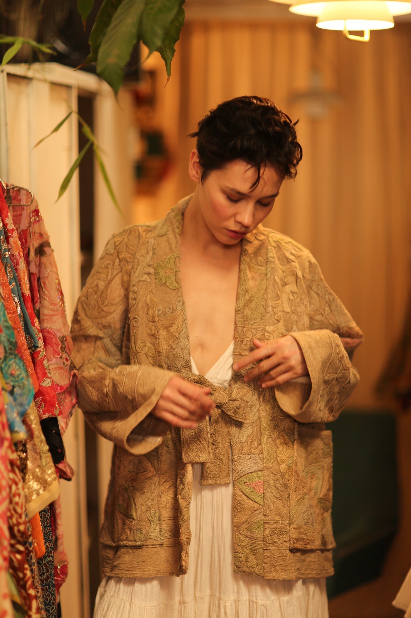 SUZANI SHORT KIMOMO JIMMY - BANGKOK TAILOR CLOTHING STORE - HANDMADE CLOTHING