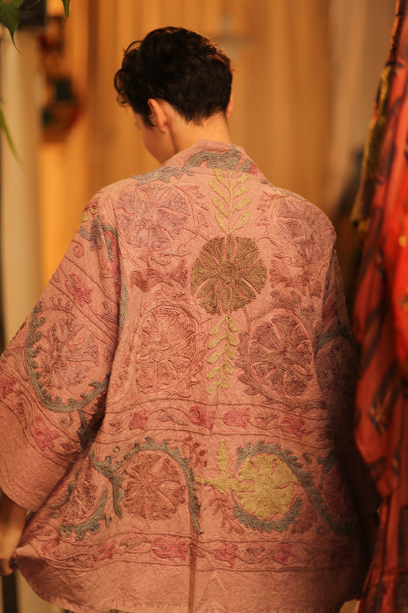 SUZANI SHORT KIMONO MONTY PINK ASSORTED - BANGKOK TAILOR CLOTHING STORE - HANDMADE CLOTHING