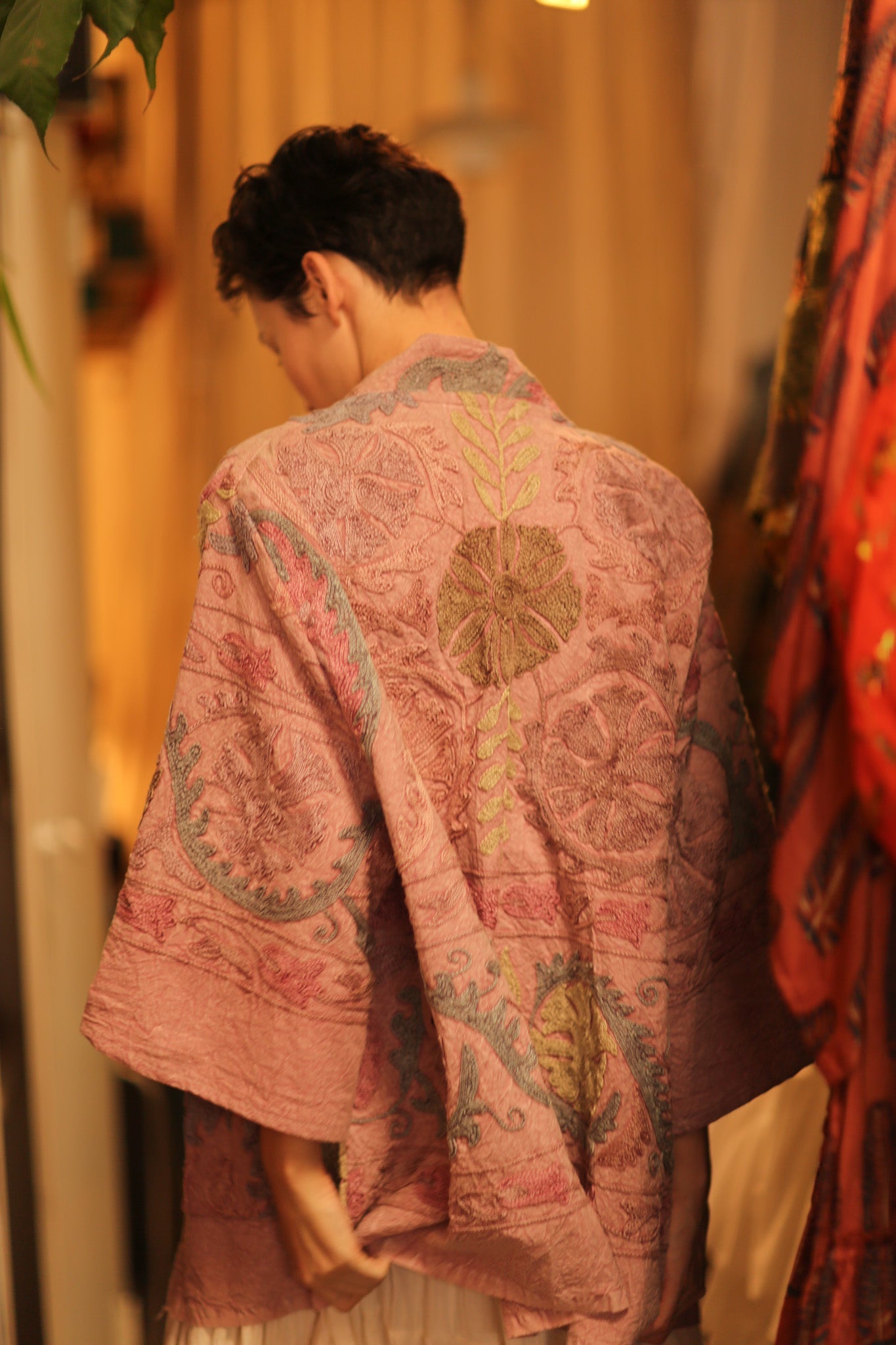 SUZANI SHORT KIMONO MONTY PINK ASSORTED - BANGKOK TAILOR CLOTHING STORE - HANDMADE CLOTHING
