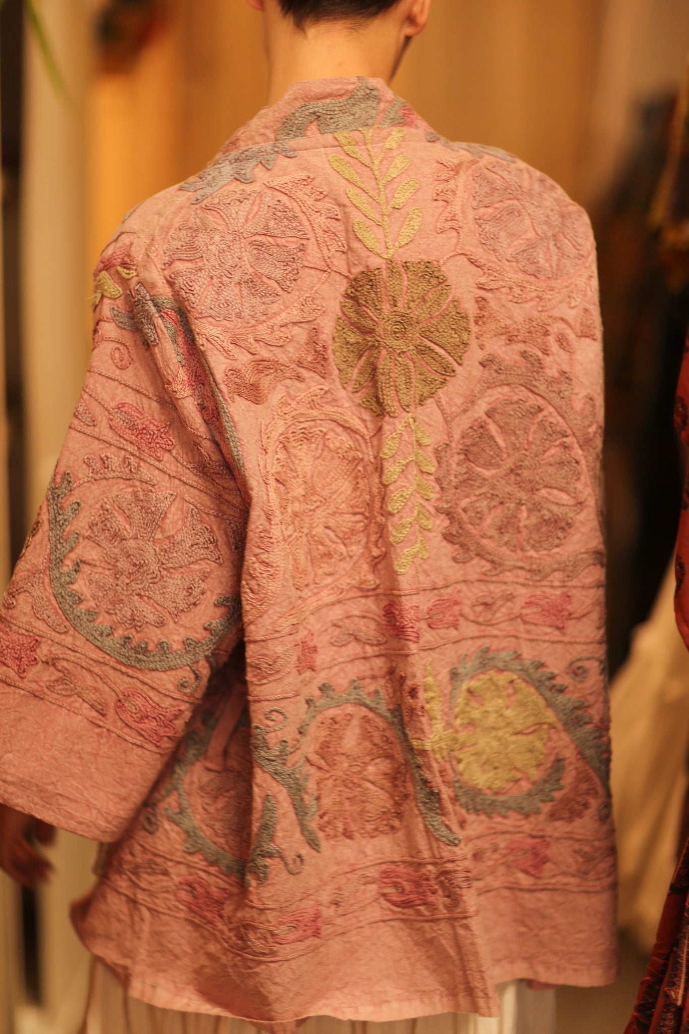 SUZANI SHORT KIMONO MONTY PINK ASSORTED - BANGKOK TAILOR CLOTHING STORE - HANDMADE CLOTHING