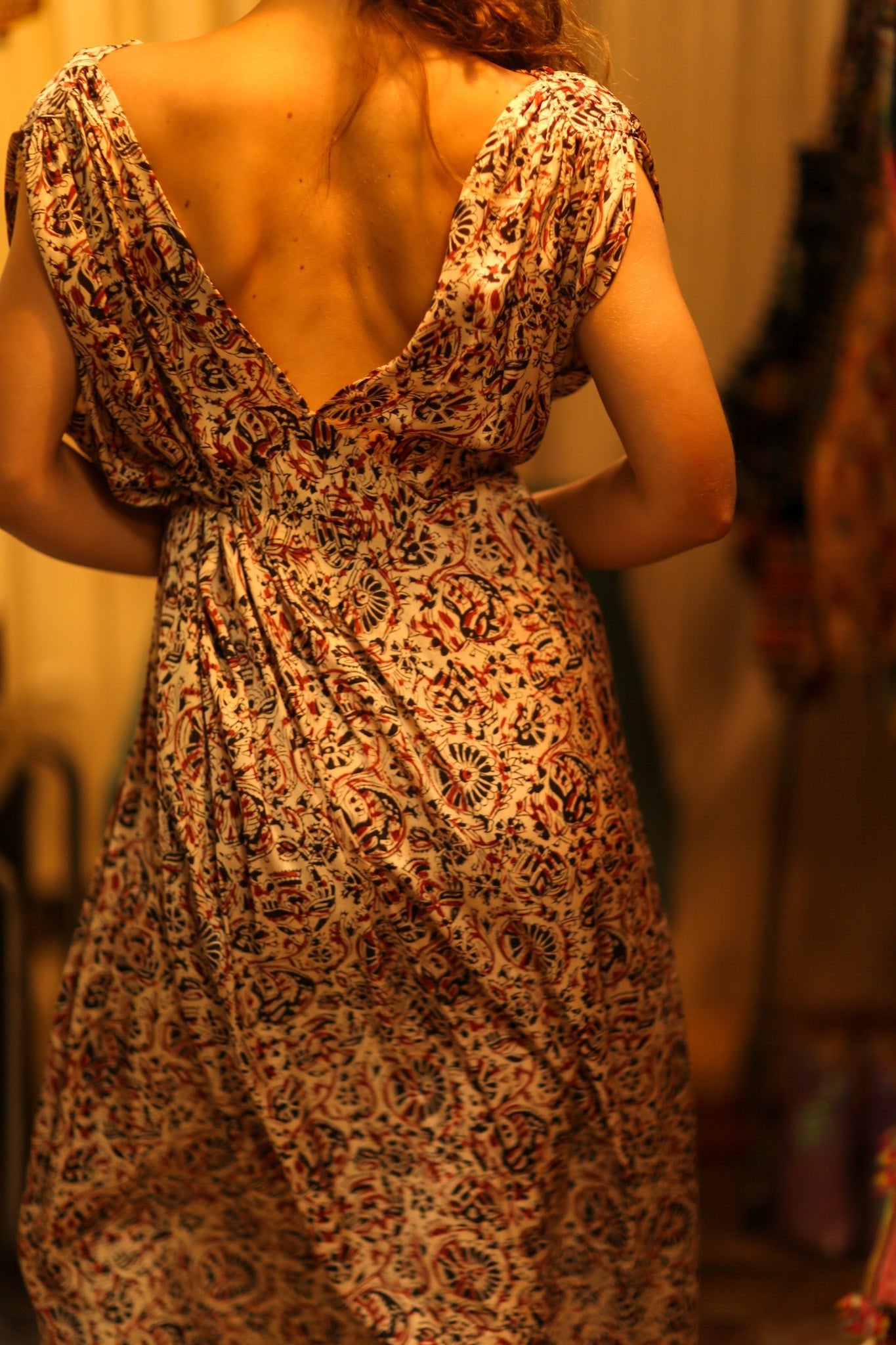 VICTORIA DRESS SILK CIRCUS RED - BANGKOK TAILOR CLOTHING STORE - HANDMADE CLOTHING