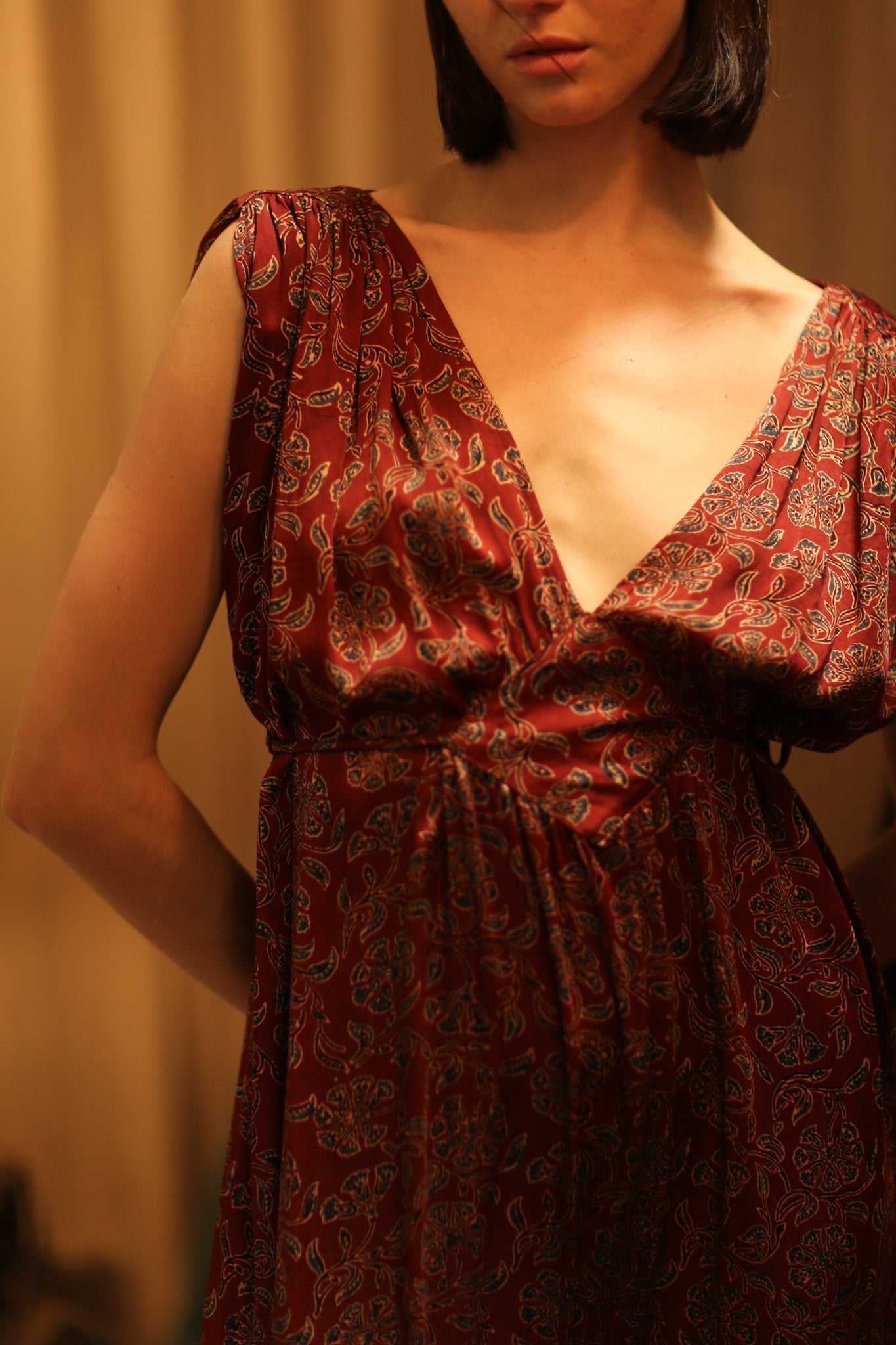 VICTORIA SILK DRESS FLORAL DECO BURGUNDY - BANGKOK TAILOR CLOTHING STORE - HANDMADE CLOTHING