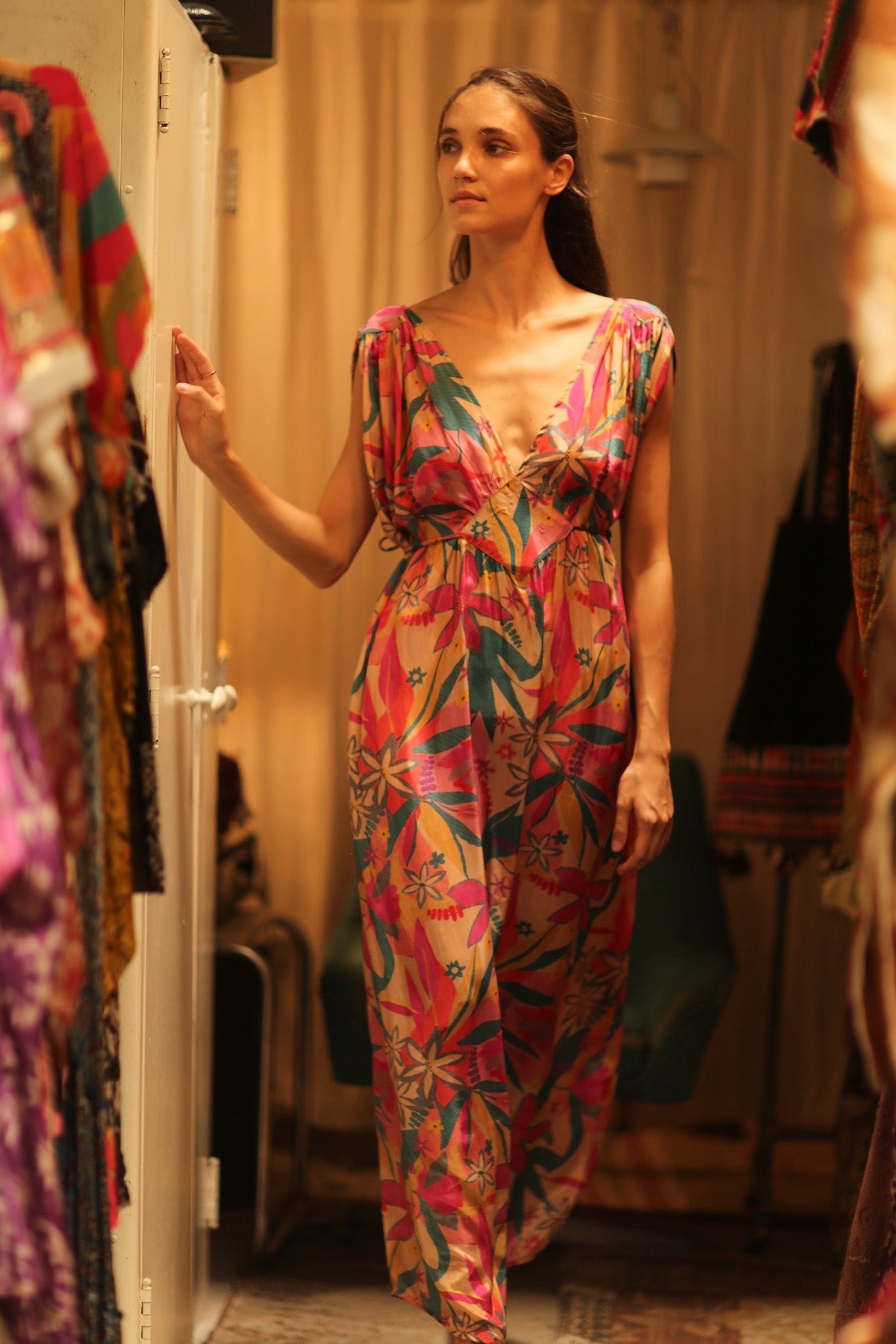 VICTORIA SILK DRESS FLOWER BOMB - BANGKOK TAILOR CLOTHING STORE - HANDMADE CLOTHING
