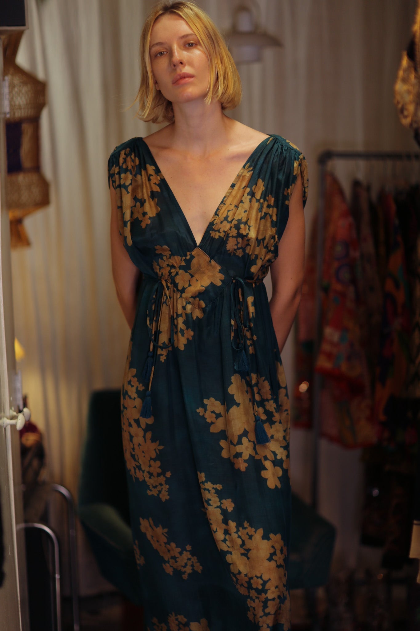 VICTORIA SILK DRESS GOLDEN BOUQUET - BANGKOK TAILOR CLOTHING STORE - HANDMADE CLOTHING