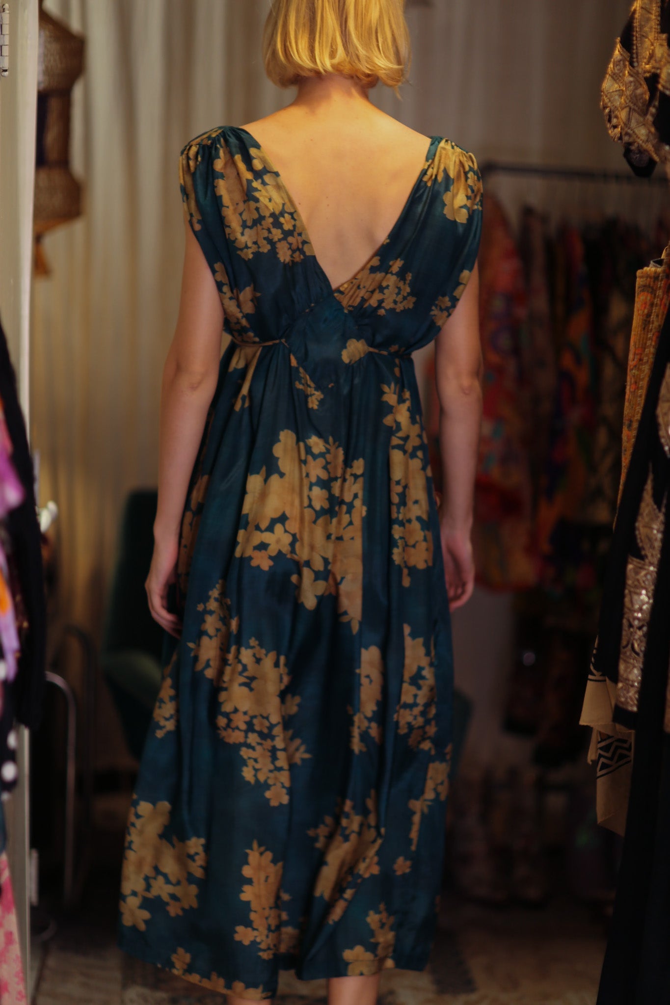 VICTORIA SILK DRESS GOLDEN BOUQUET - BANGKOK TAILOR CLOTHING STORE - HANDMADE CLOTHING