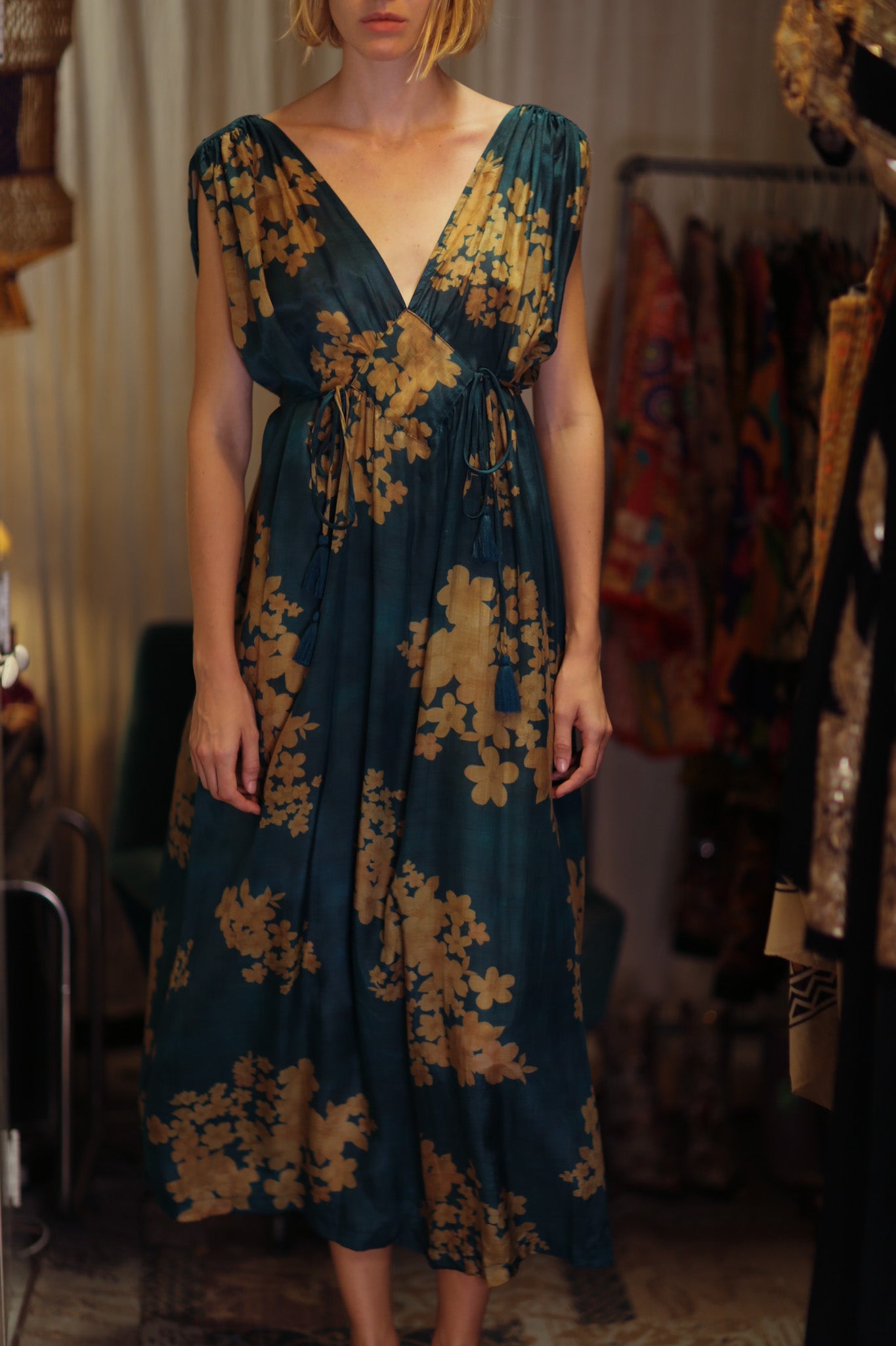 VICTORIA SILK DRESS GOLDEN BOUQUET - BANGKOK TAILOR CLOTHING STORE - HANDMADE CLOTHING