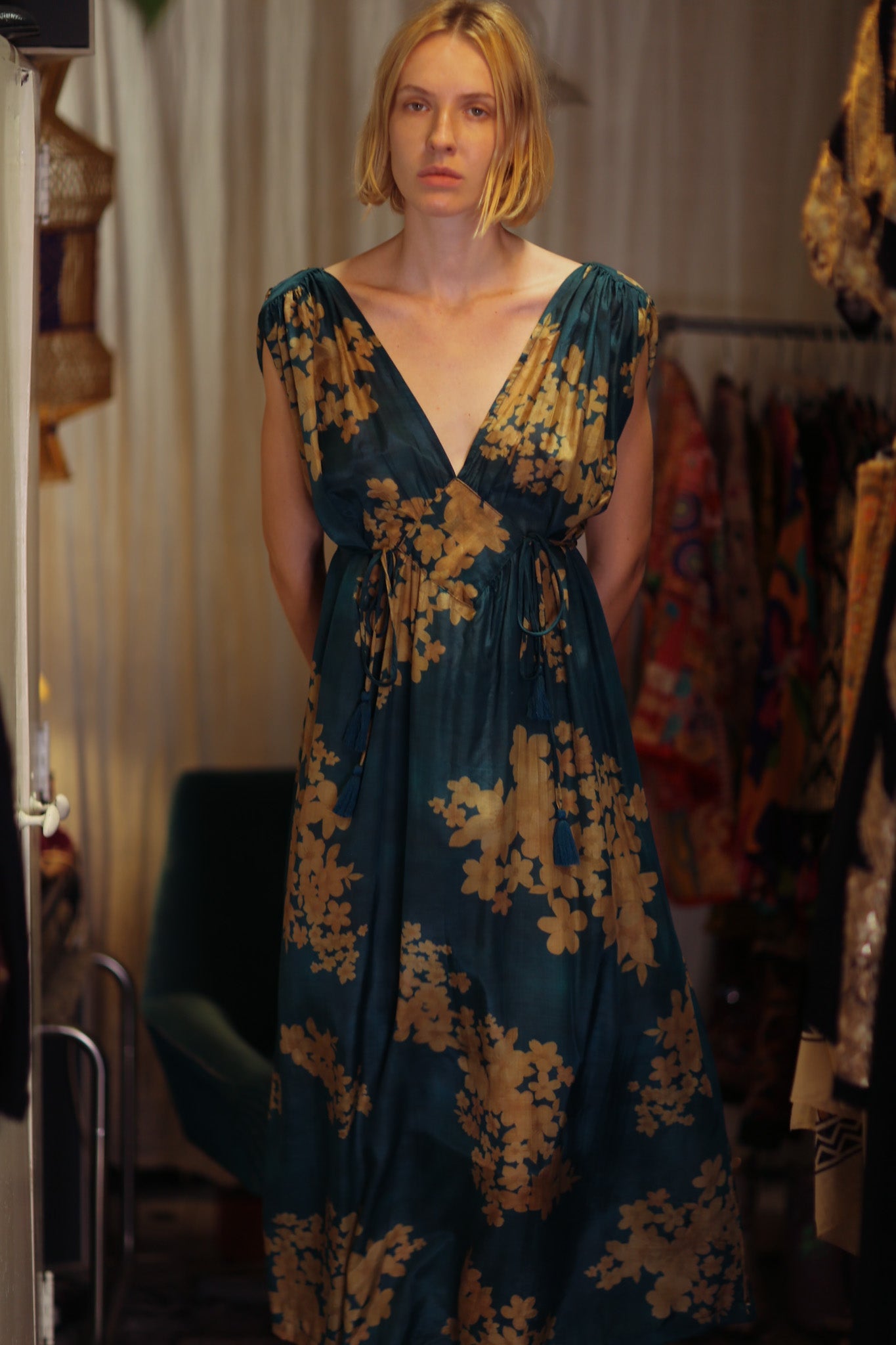 VICTORIA SILK DRESS GOLDEN BOUQUET - BANGKOK TAILOR CLOTHING STORE - HANDMADE CLOTHING