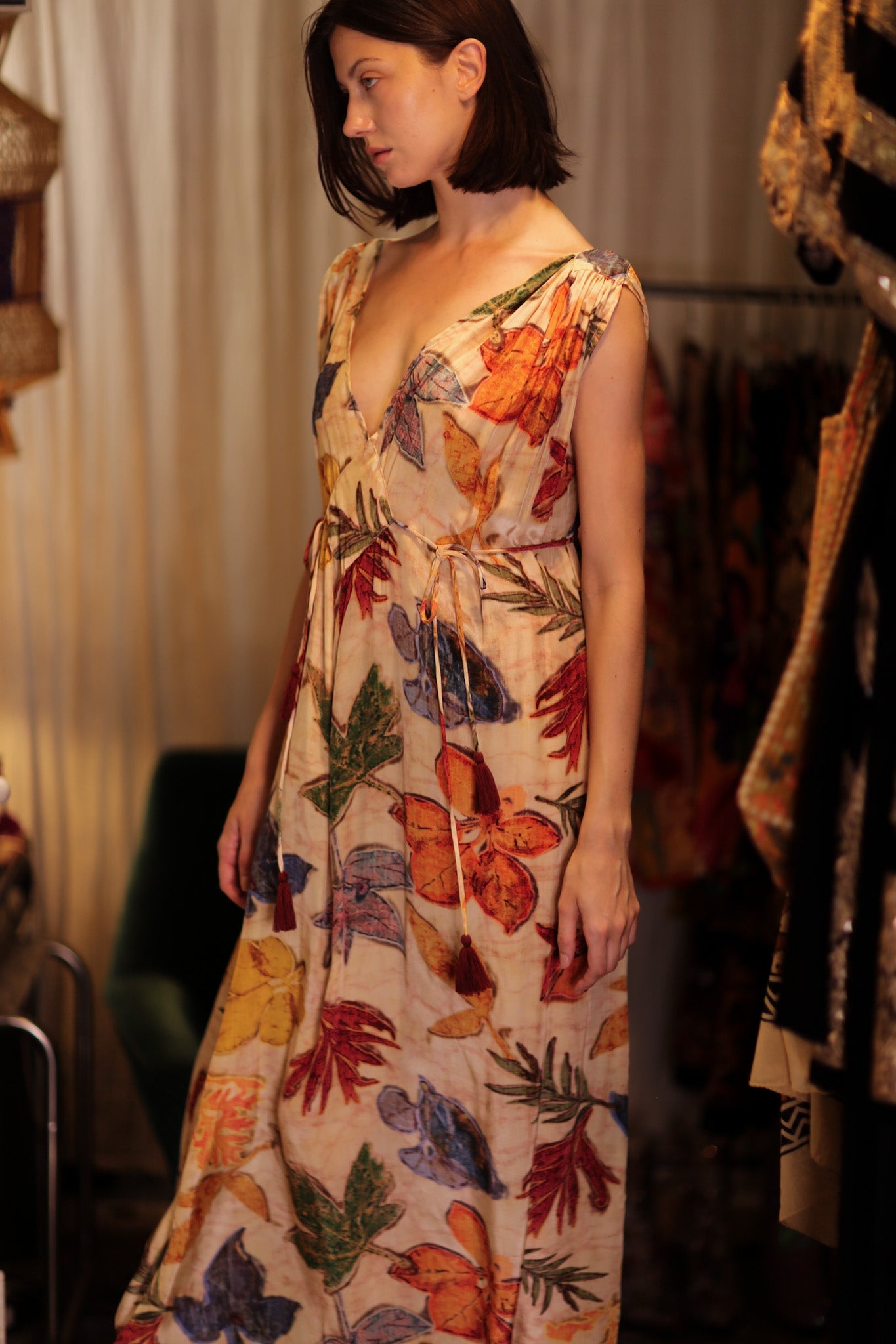 VICTORIA SILK DRESS PRESSED FLOWERS - BANGKOK TAILOR CLOTHING STORE - HANDMADE CLOTHING