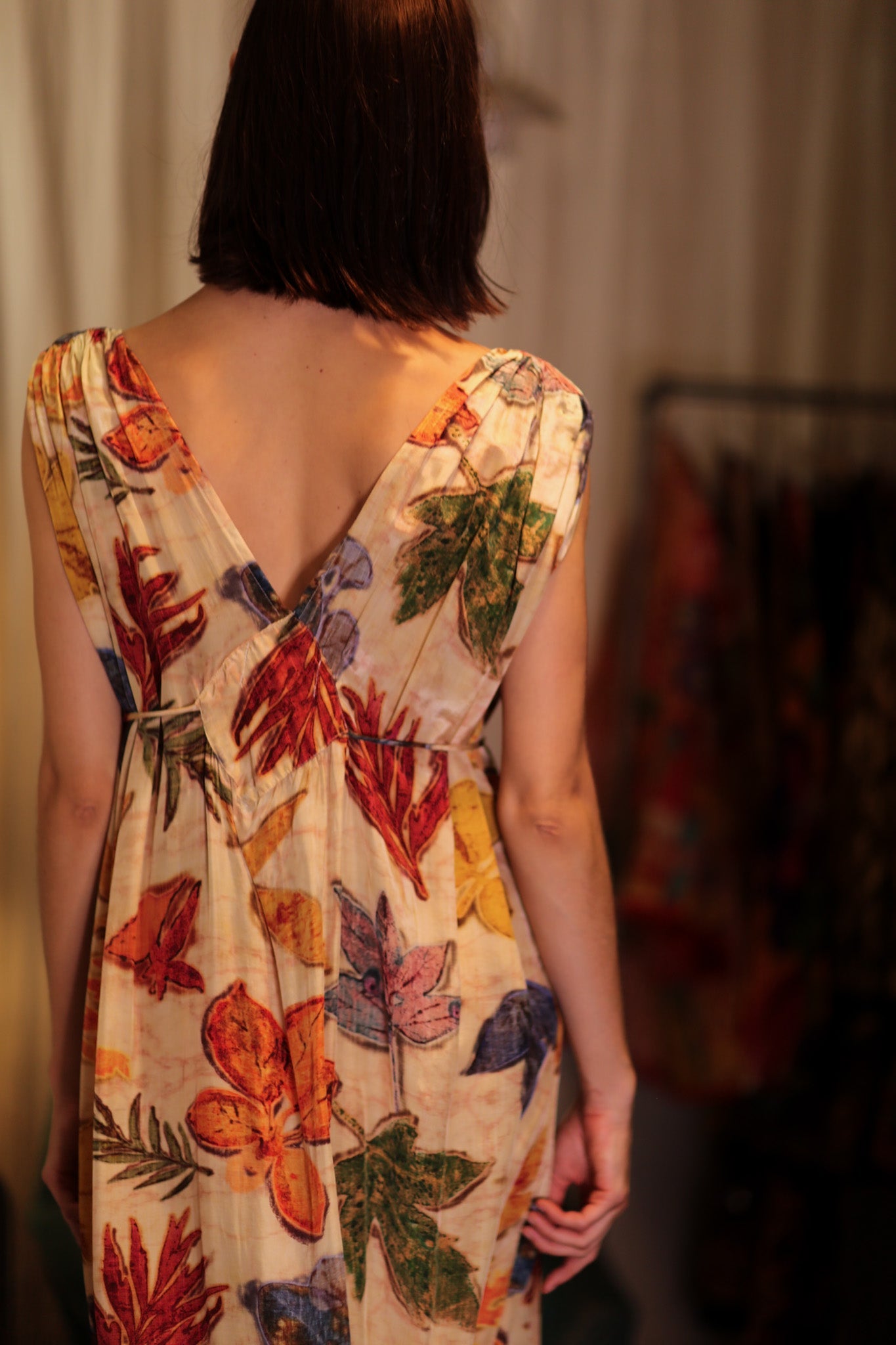 VICTORIA SILK DRESS PRESSED FLOWERS - BANGKOK TAILOR CLOTHING STORE - HANDMADE CLOTHING