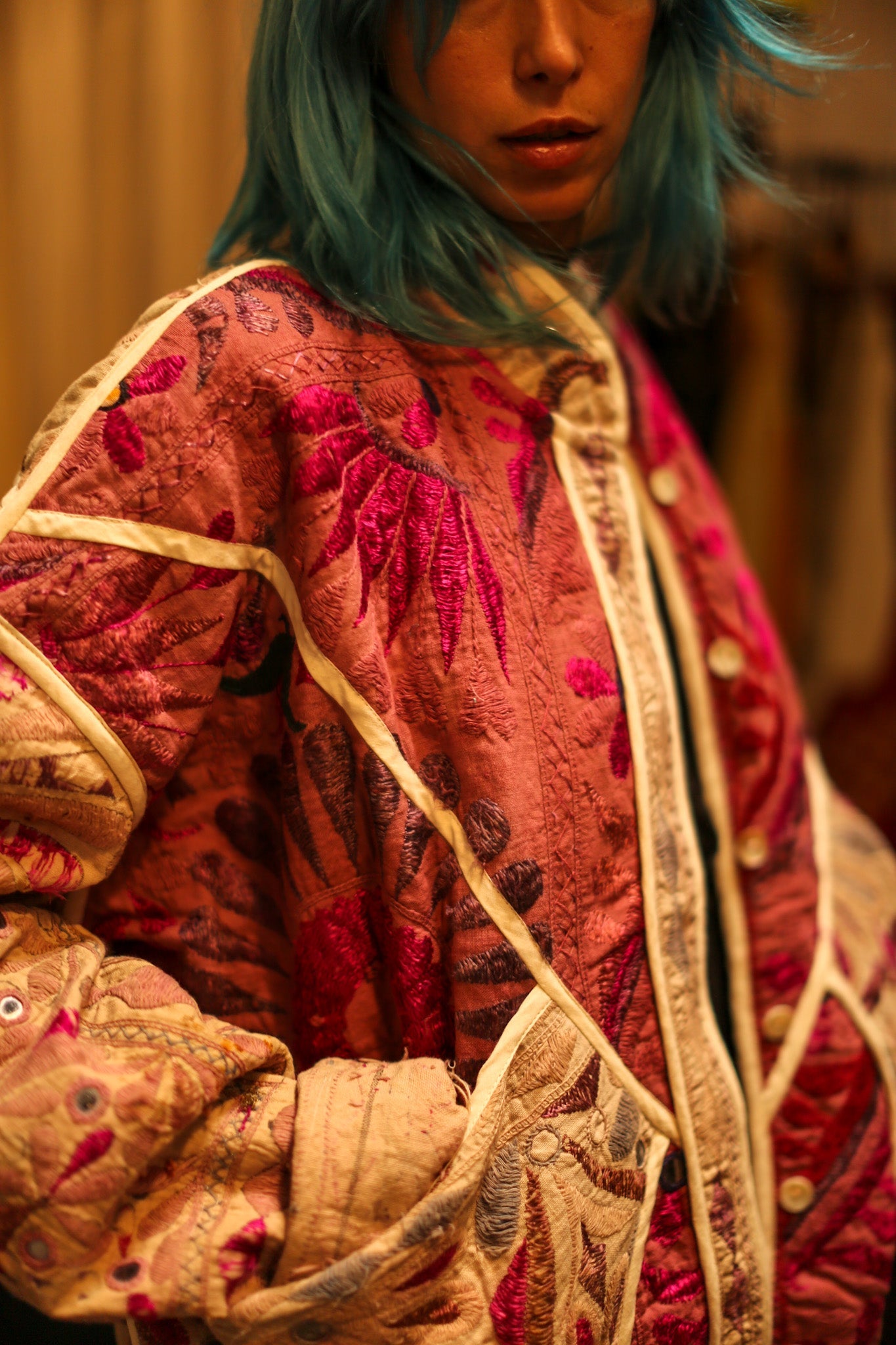 VINTAGE ANTIQUE FABRIC JACKET DEFNE - BANGKOK TAILOR CLOTHING STORE - HANDMADE CLOTHING