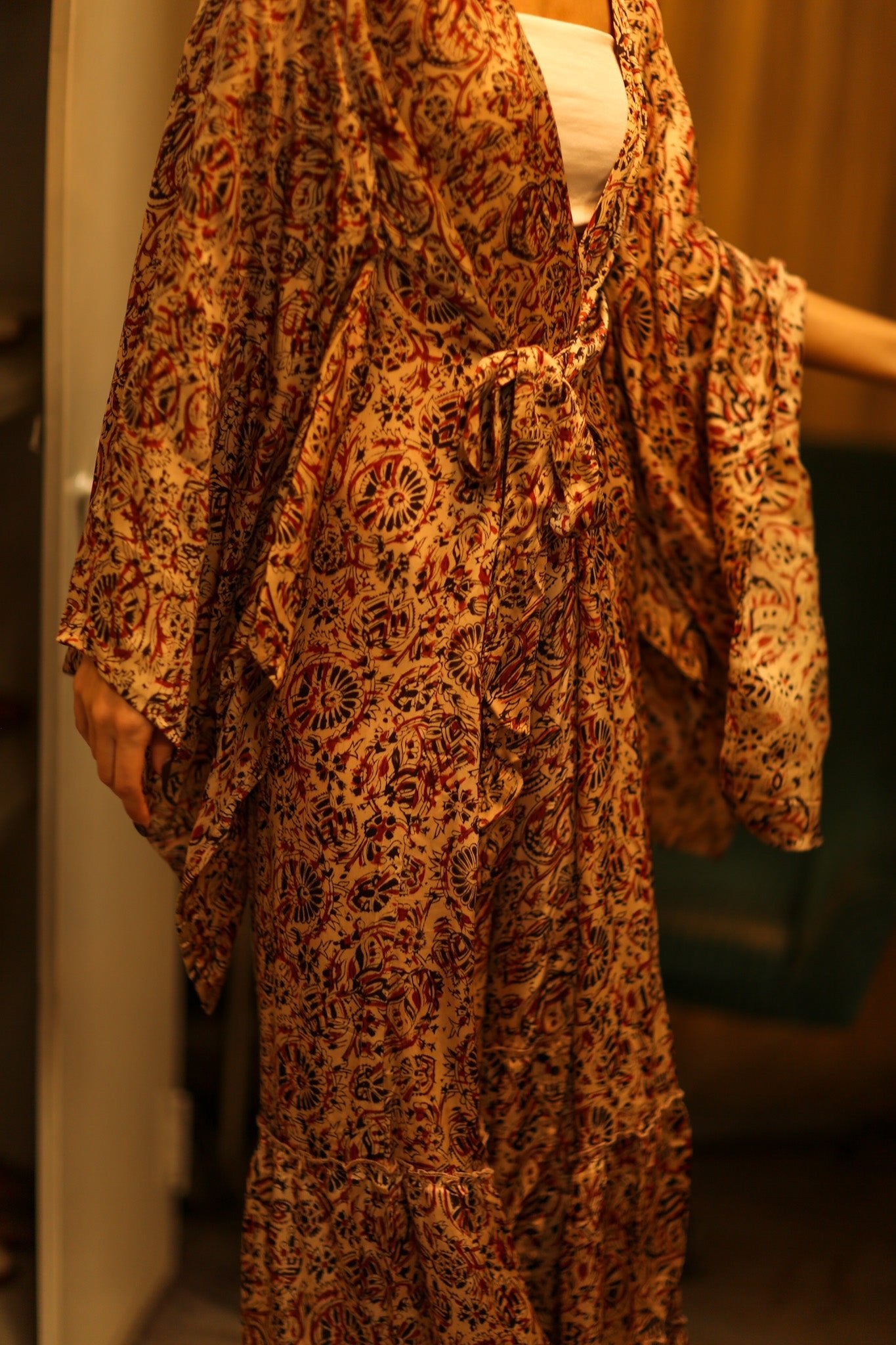 XXL WING SILk KIMONO PINA - BANGKOK TAILOR CLOTHING STORE - HANDMADE CLOTHING