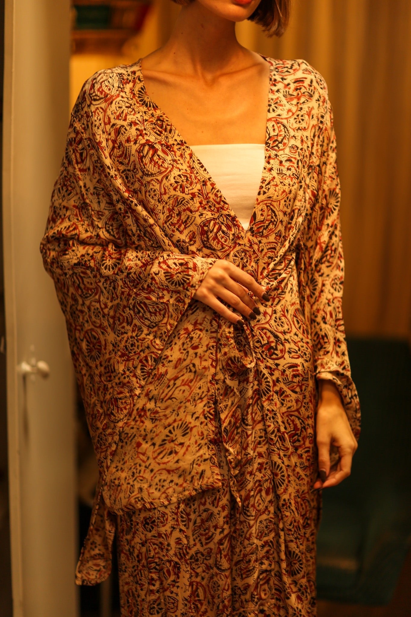 XXL WING SILk KIMONO PINA - BANGKOK TAILOR CLOTHING STORE - HANDMADE CLOTHING