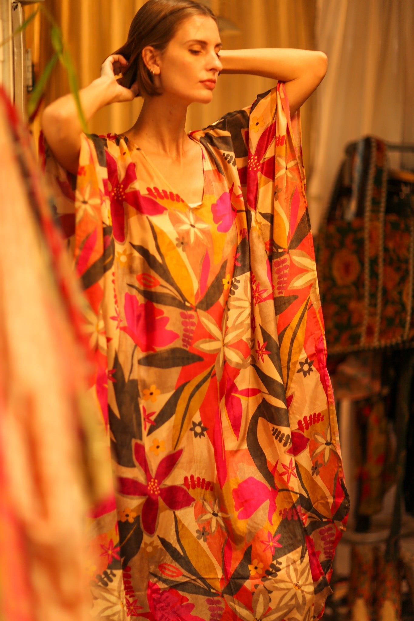YAYA SILK KAFTAN IN JUNGLE - BANGKOK TAILOR CLOTHING STORE - HANDMADE CLOTHING