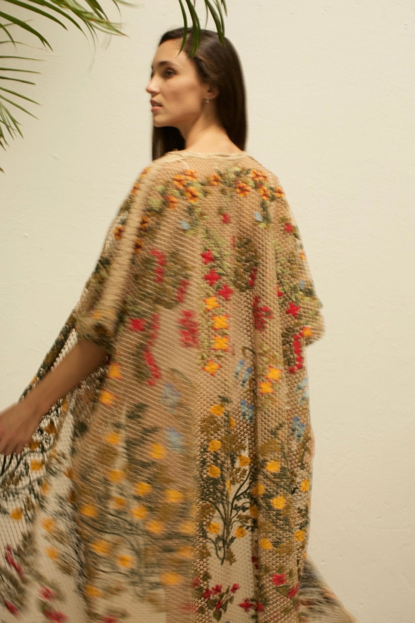 ARISTAEUS HONEY COTTON EMBROIDERED FLOWERS KIMONO - BANGKOK TAILOR CLOTHING STORE - HANDMADE CLOTHING