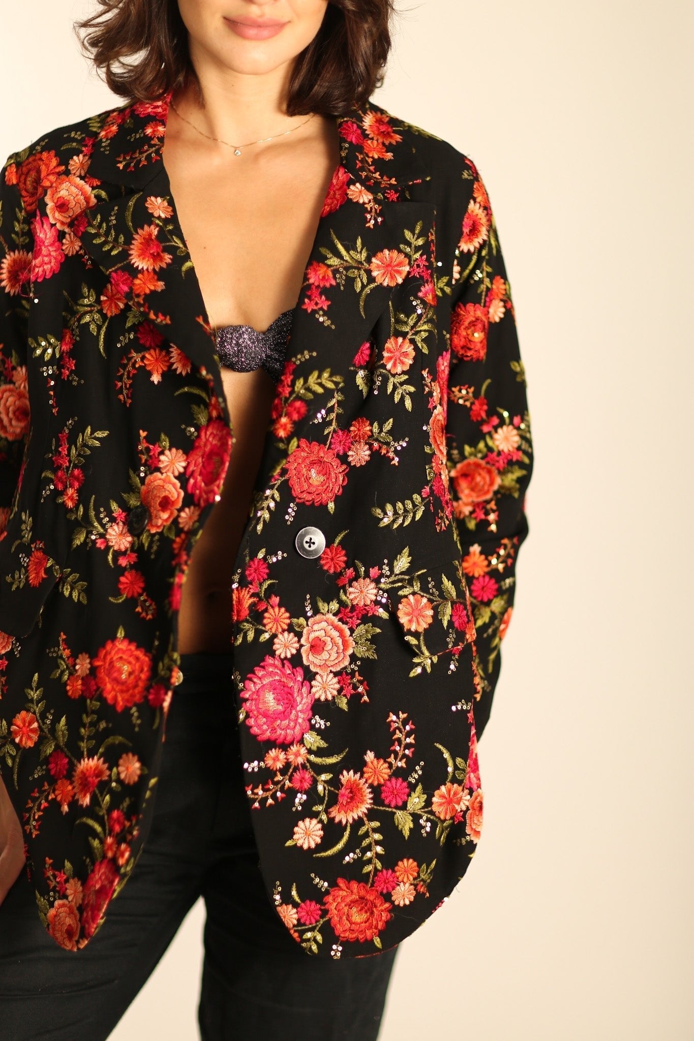 BLACK ROSE EMBROIDERED NOVELTY BLAZER JACKET MANON - BANGKOK TAILOR CLOTHING STORE - HANDMADE CLOTHING