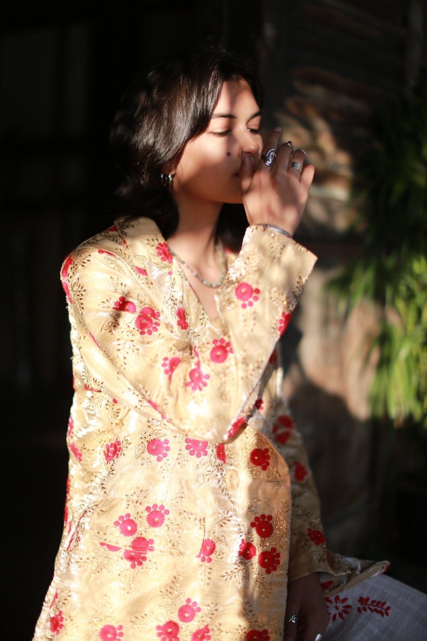 Chinese Flower Silk Embroidered Jacket Pia - BANGKOK TAILOR CLOTHING STORE - HANDMADE CLOTHING