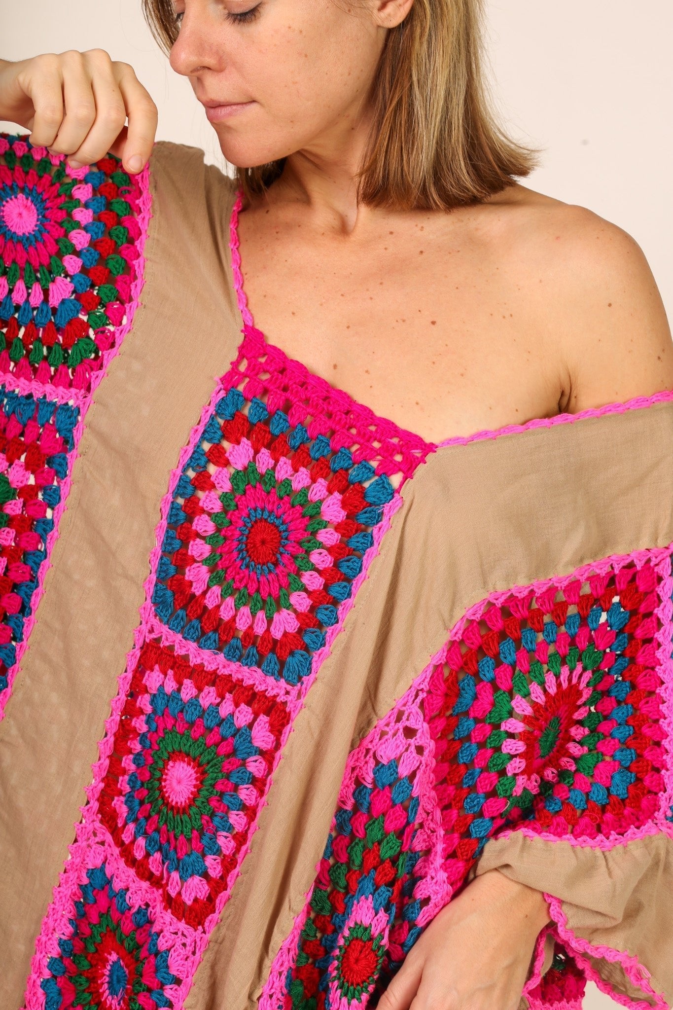 CROCHET KAFTAN JENUS - BANGKOK TAILOR CLOTHING STORE - HANDMADE CLOTHING