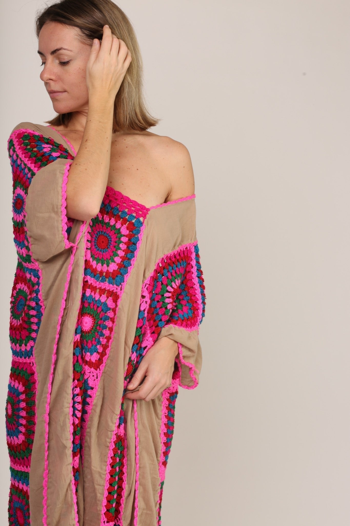 CROCHET KAFTAN JENUS - BANGKOK TAILOR CLOTHING STORE - HANDMADE CLOTHING