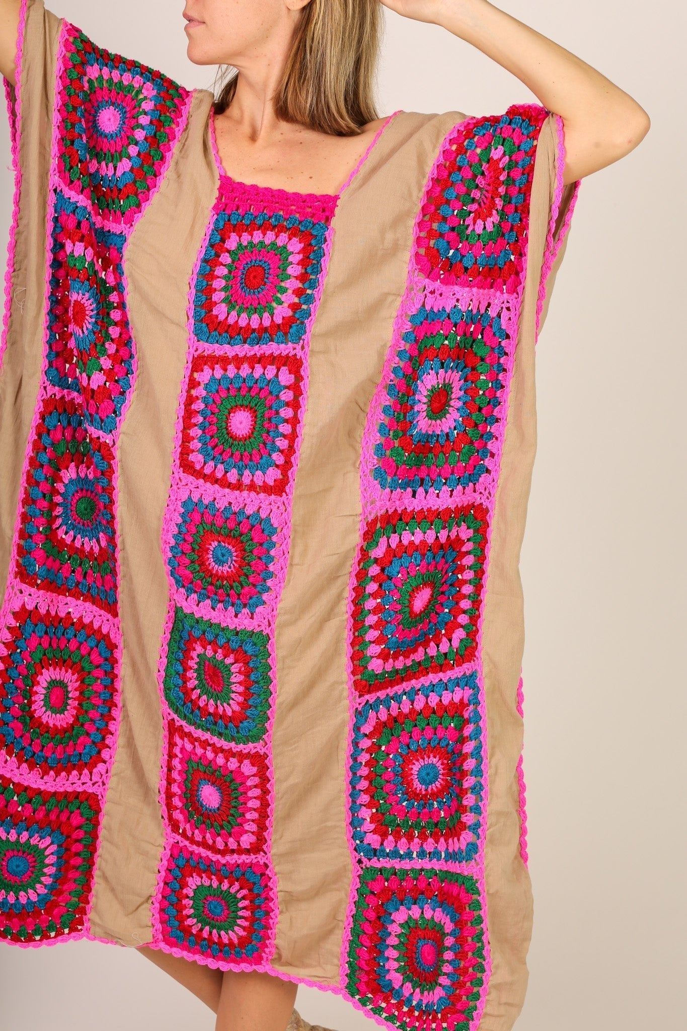 CROCHET KAFTAN JENUS - BANGKOK TAILOR CLOTHING STORE - HANDMADE CLOTHING