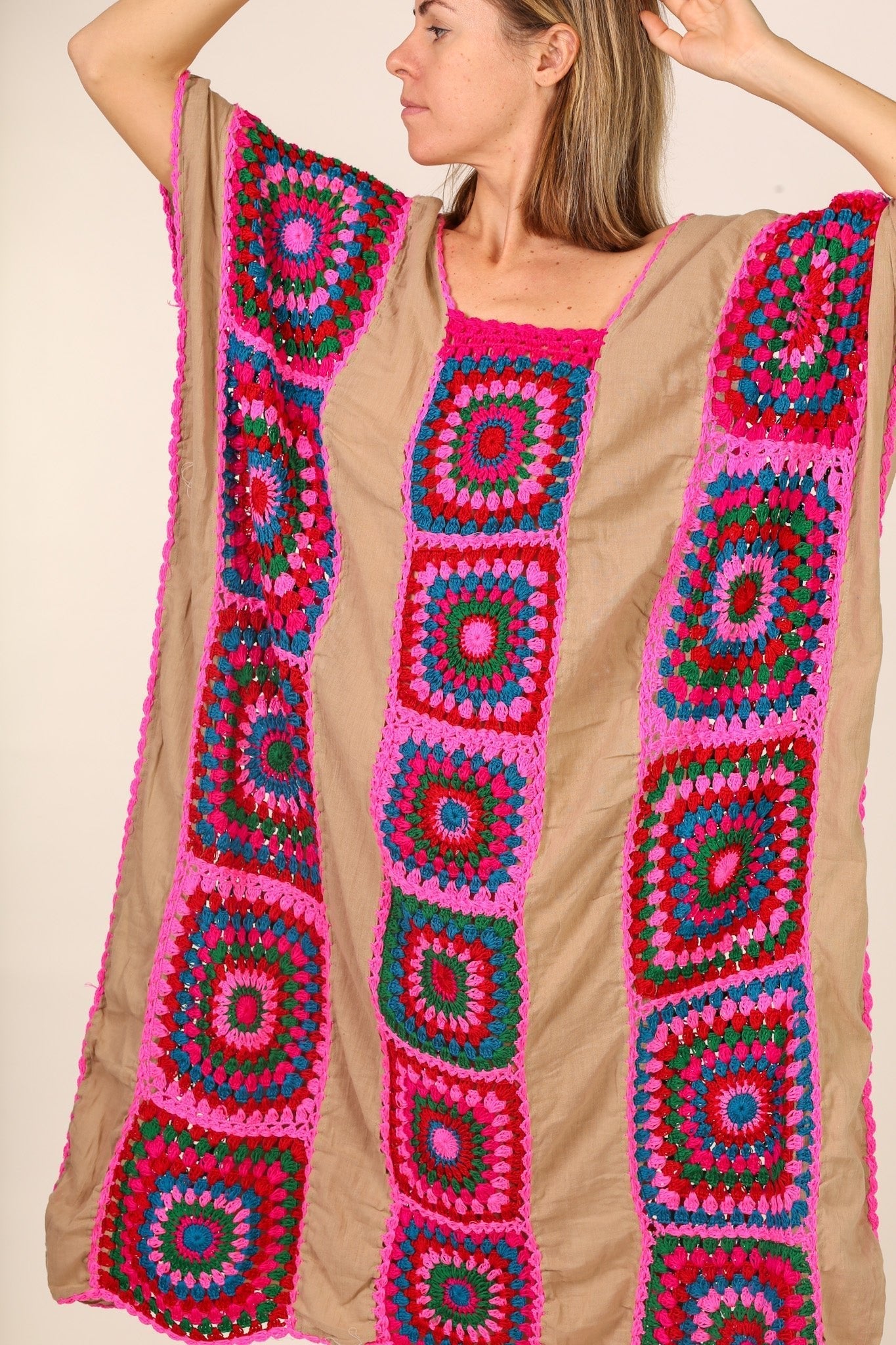 CROCHET KAFTAN JENUS - BANGKOK TAILOR CLOTHING STORE - HANDMADE CLOTHING