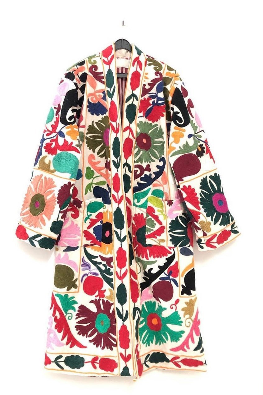 EMBROIDERED COAT EWITA - BANGKOK TAILOR CLOTHING STORE - HANDMADE CLOTHING