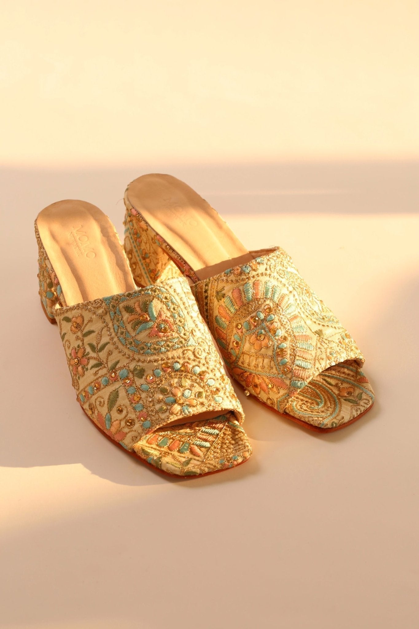 EMBROIDERED FLOWER SILK MULES MILTONA - BANGKOK TAILOR CLOTHING STORE - HANDMADE CLOTHING