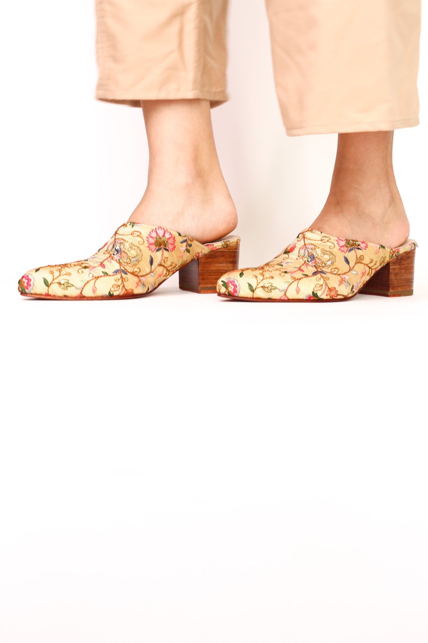EMBROIDERED HEELED MULES MOMO X ANTHROPOLOGIE - BANGKOK TAILOR CLOTHING STORE - HANDMADE CLOTHING