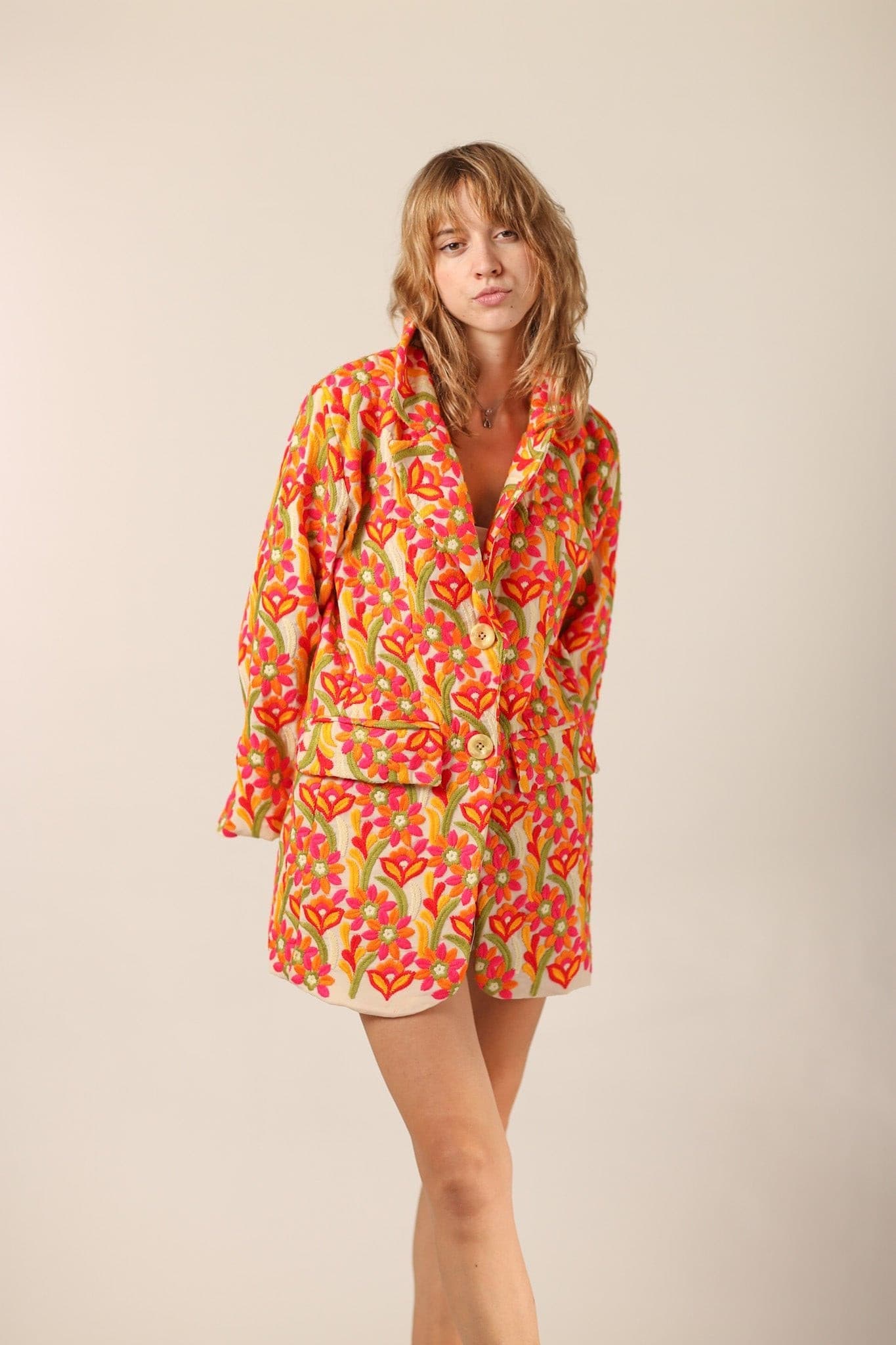 EMBROIDERED JACKET NESI - BANGKOK TAILOR CLOTHING STORE - HANDMADE CLOTHING