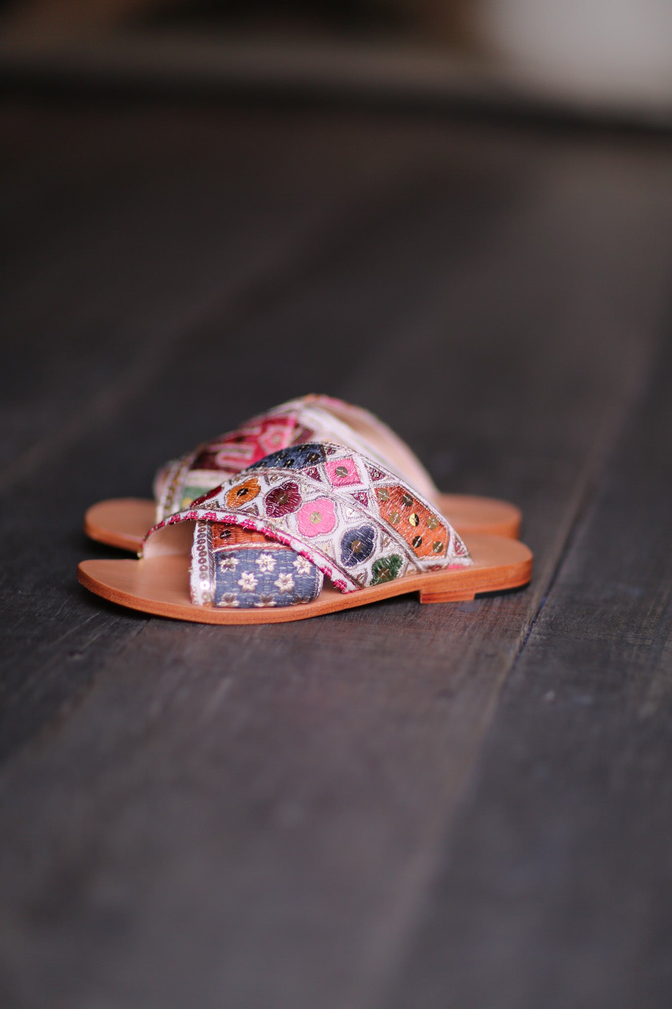 EMBROIDERED LEATHER SLIP ON SANDALS TRIBECA - BANGKOK TAILOR CLOTHING STORE - HANDMADE CLOTHING