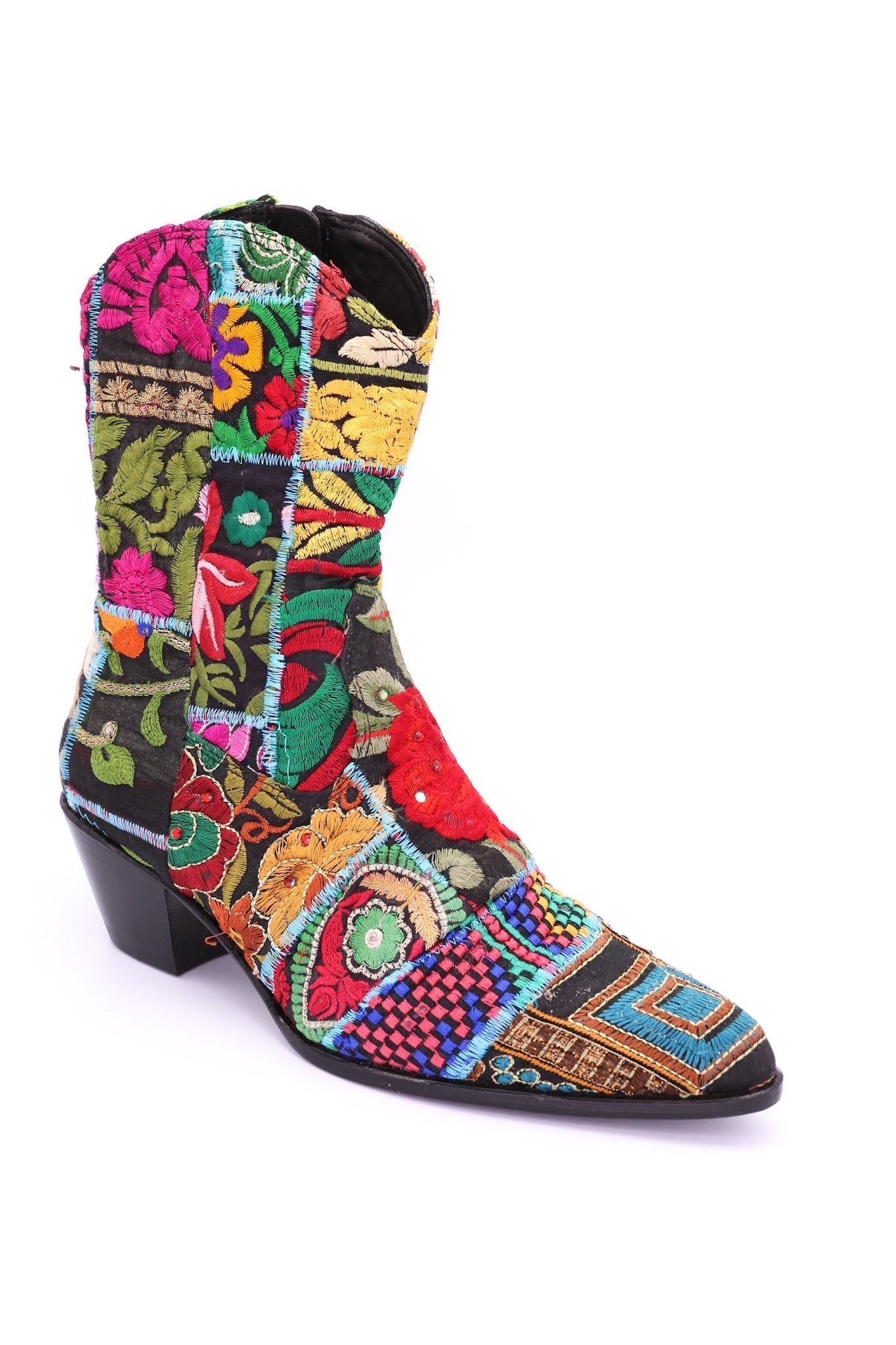 EMBROIDERED PATCHWORK BOOTS GINALYN (BLACK) - BANGKOK TAILOR CLOTHING STORE - HANDMADE CLOTHING