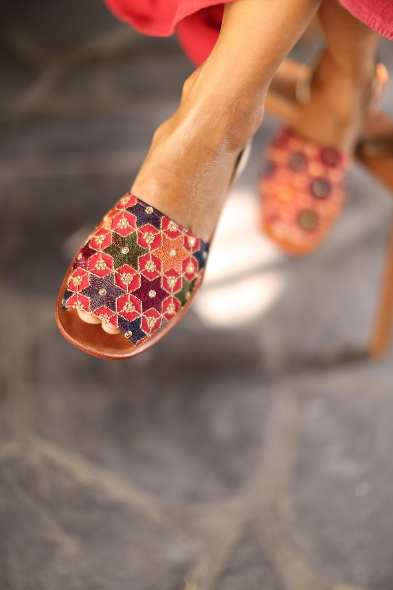 EMBROIDERED SEQUIN SILK SANDALS FRANCES - BANGKOK TAILOR CLOTHING STORE - HANDMADE CLOTHING