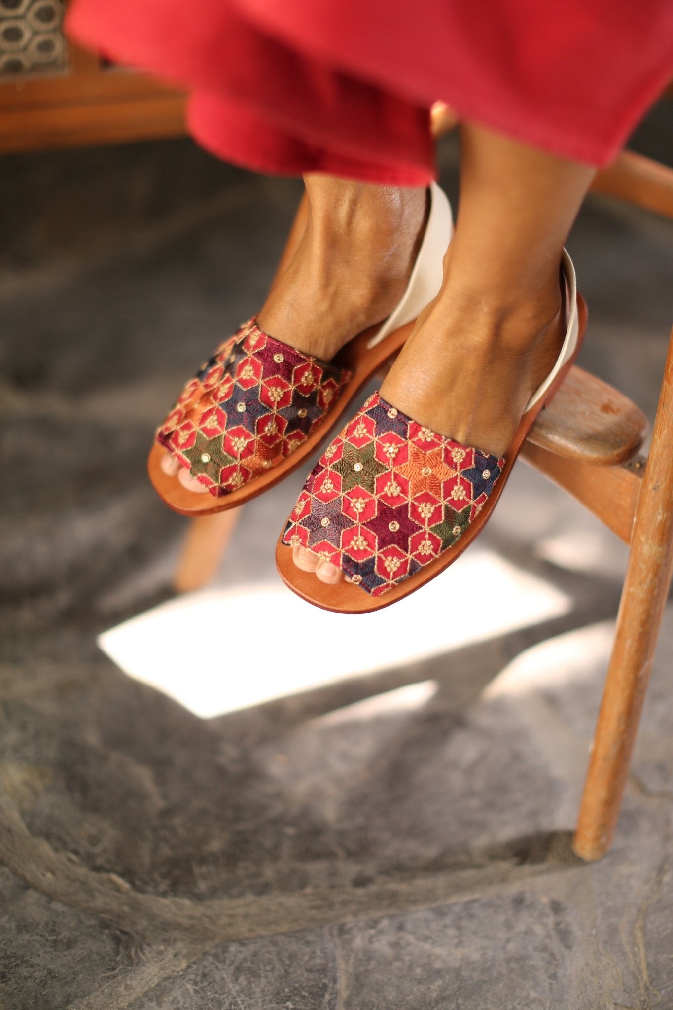 EMBROIDERED SEQUIN SILK SANDALS FRANCES - BANGKOK TAILOR CLOTHING STORE - HANDMADE CLOTHING